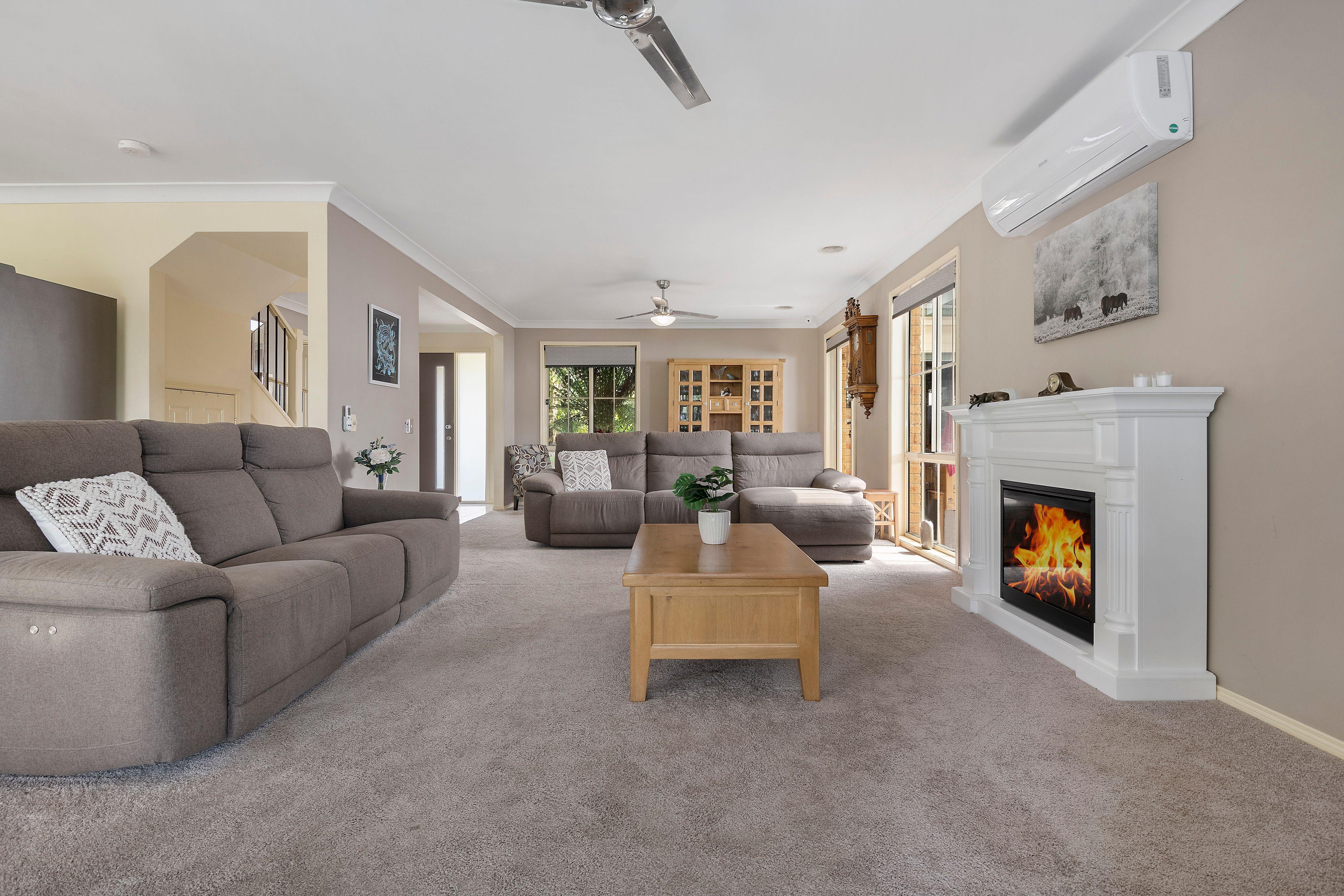 Grand Family home with 3 living zones.