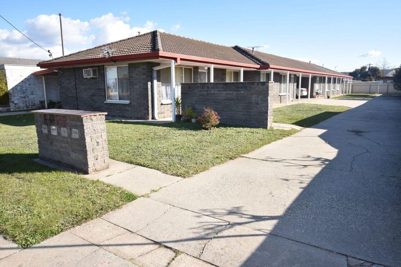 Prop-GPT: House: NSW Lavington, NSW 2641 Home For Rent