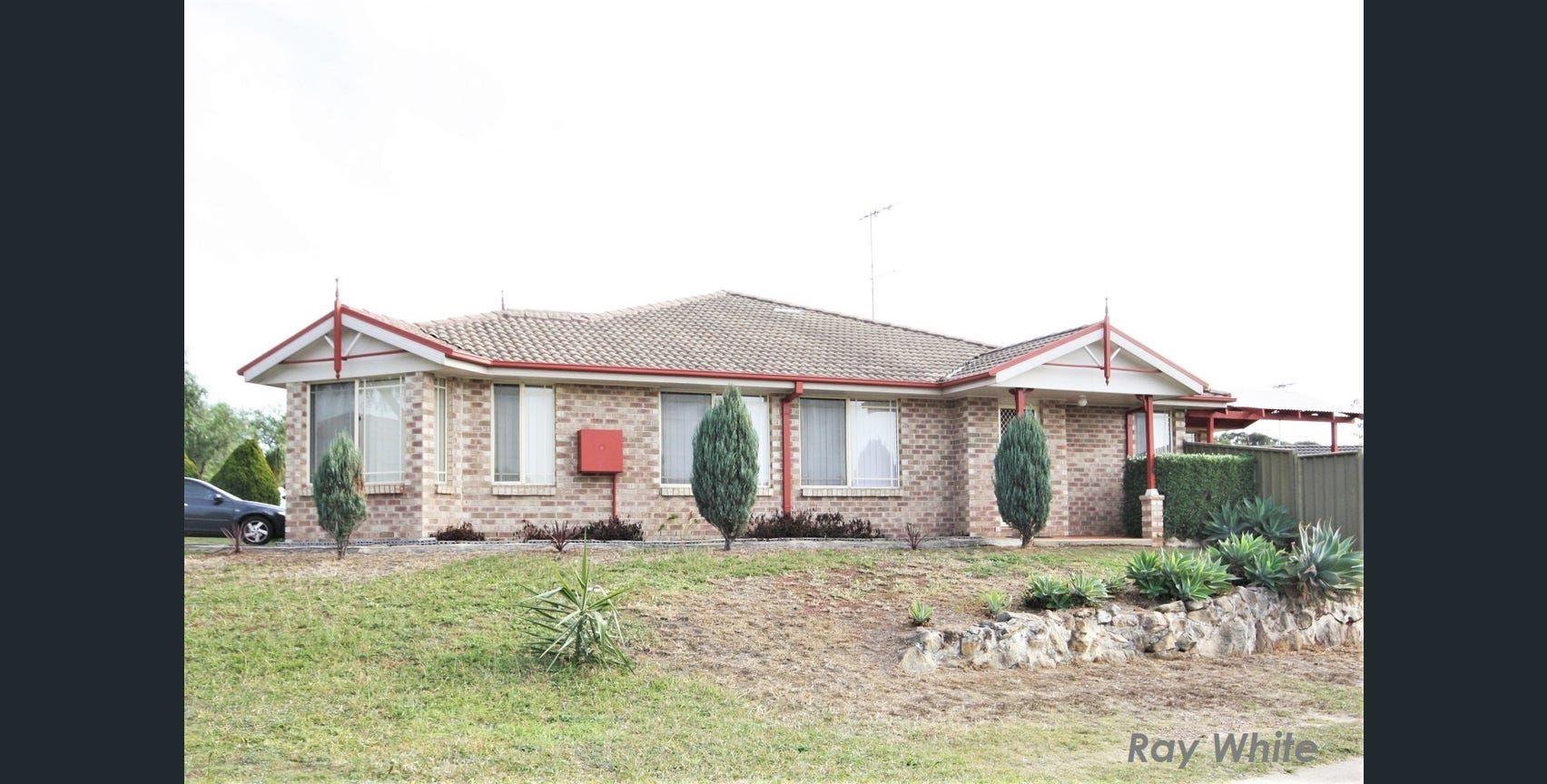 Prop-GPT: House: NSW St Helens Park, NSW 2560 Home For Rent