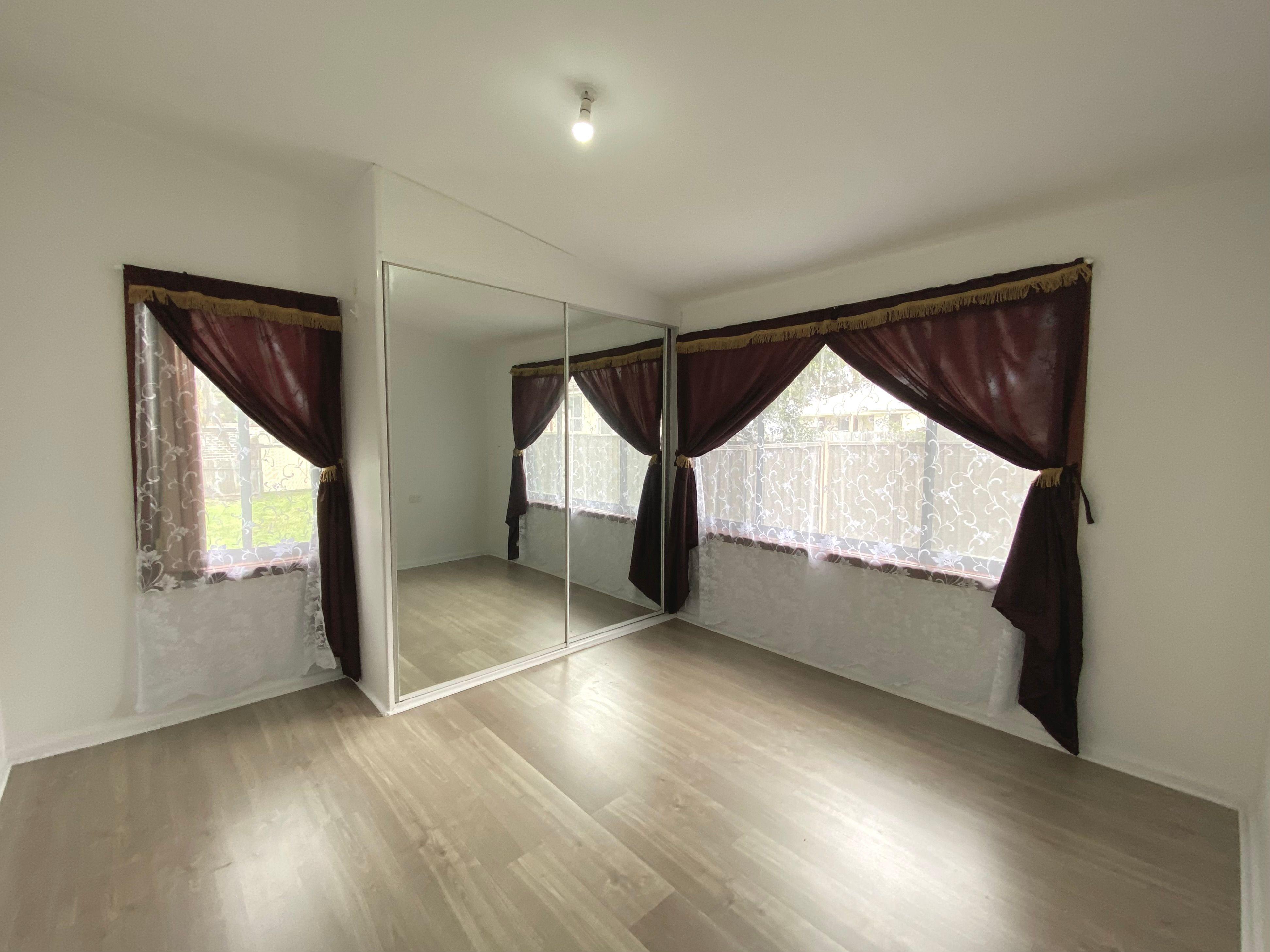 CONVENIENTLY LOCATED FAMILY HOME!