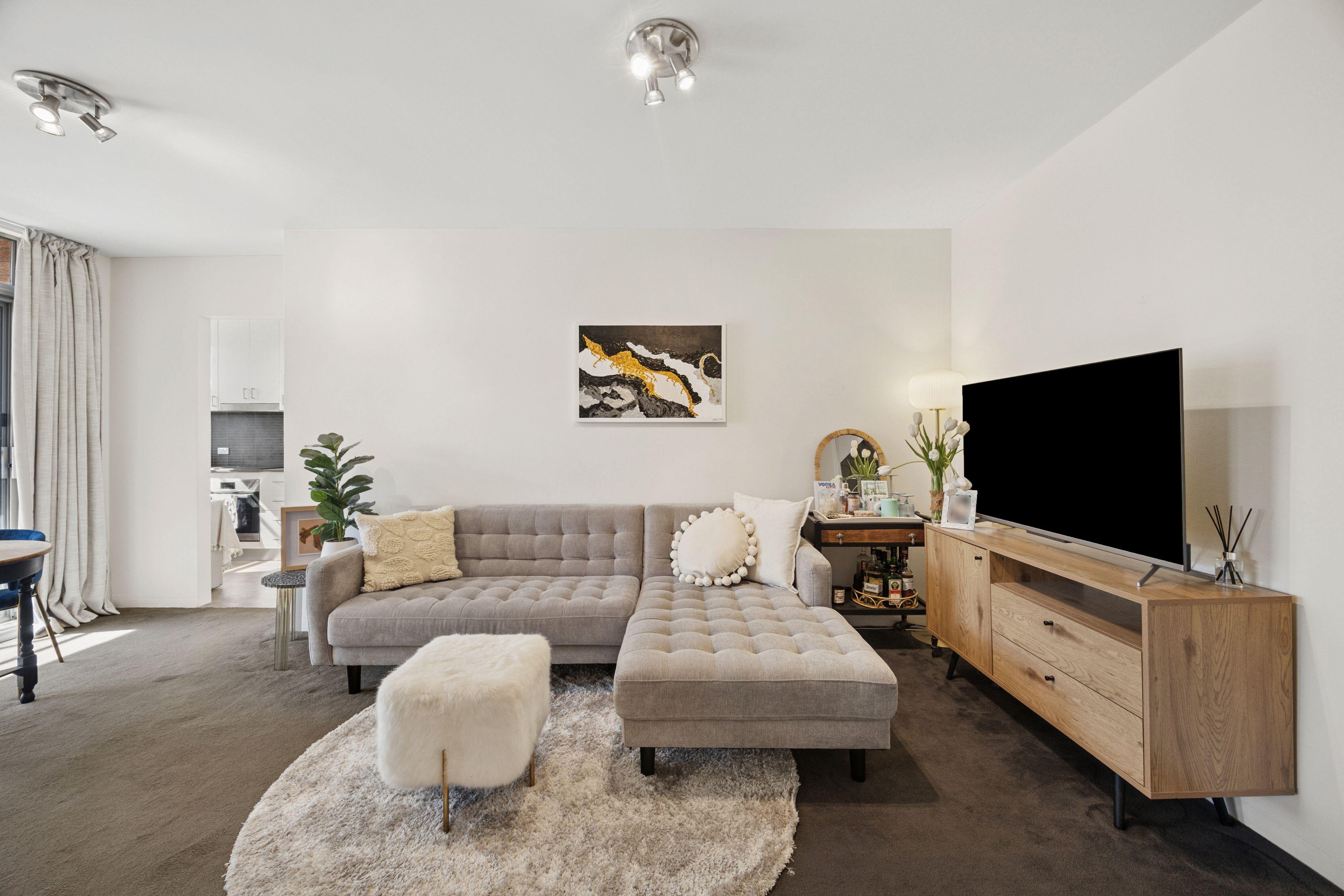 Bright & Modern Apartment Moments from Centennial Parklands Apartment | NSW Centennial Park, NSW 2021 | Prop-GPT the AI-Powered Property Portal
