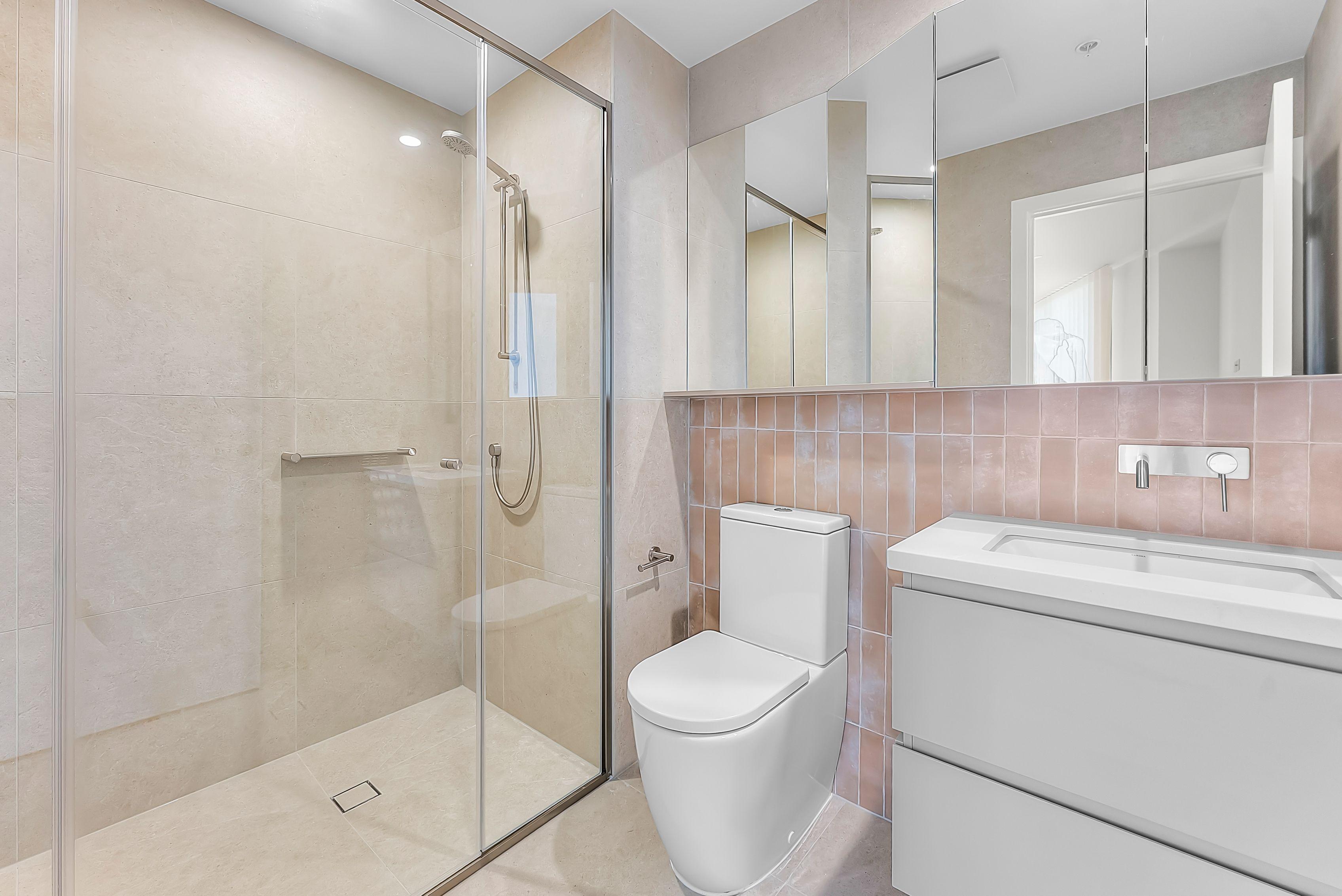 Luxury Living with Stunning Water Views !