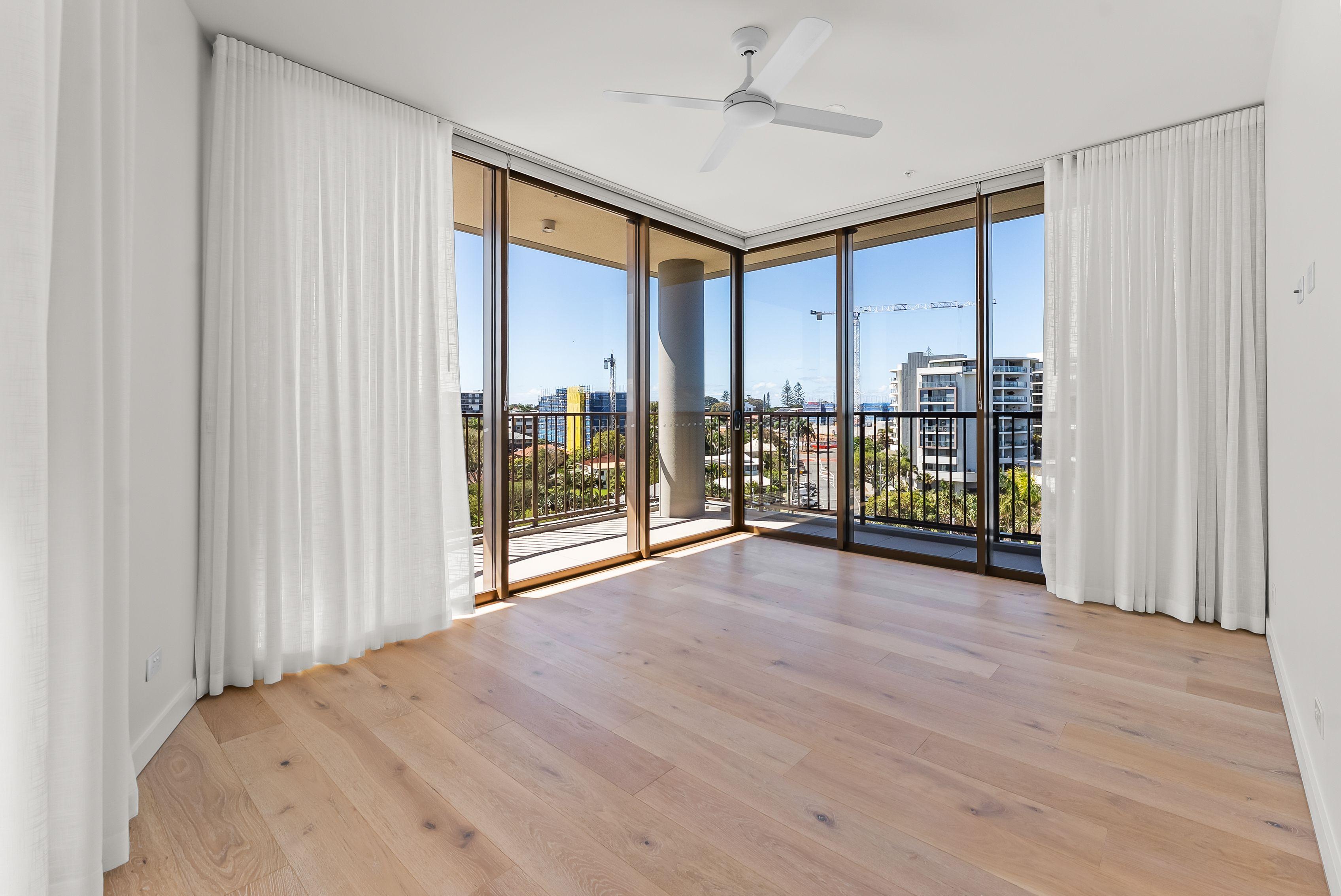 Luxury Living with Stunning Water Views !