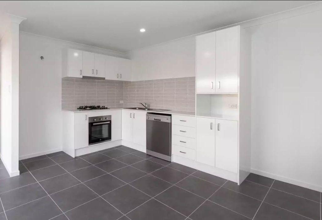DuplexSemi-detached for Rent: Brassall, QLD 4305, QLD, 4305