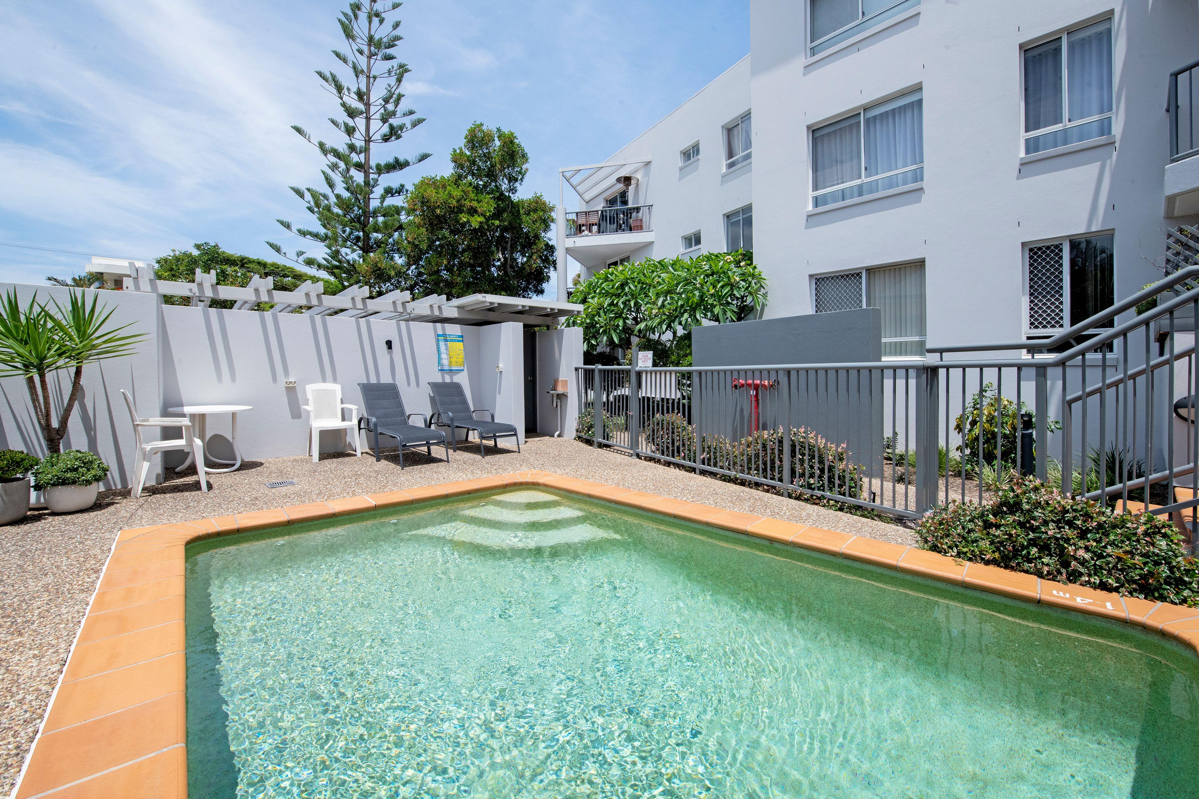 Prop-GPT: Unit: QLD Mermaid Beach, QLD 4218 Home For Rent