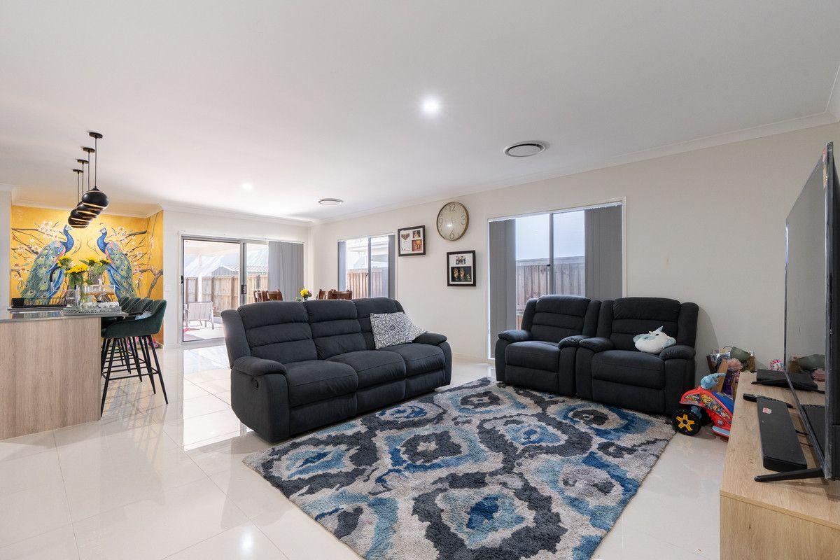 44 Awesome Parade, Griffin, QLD 4503 - House for Rent - harcourts.net