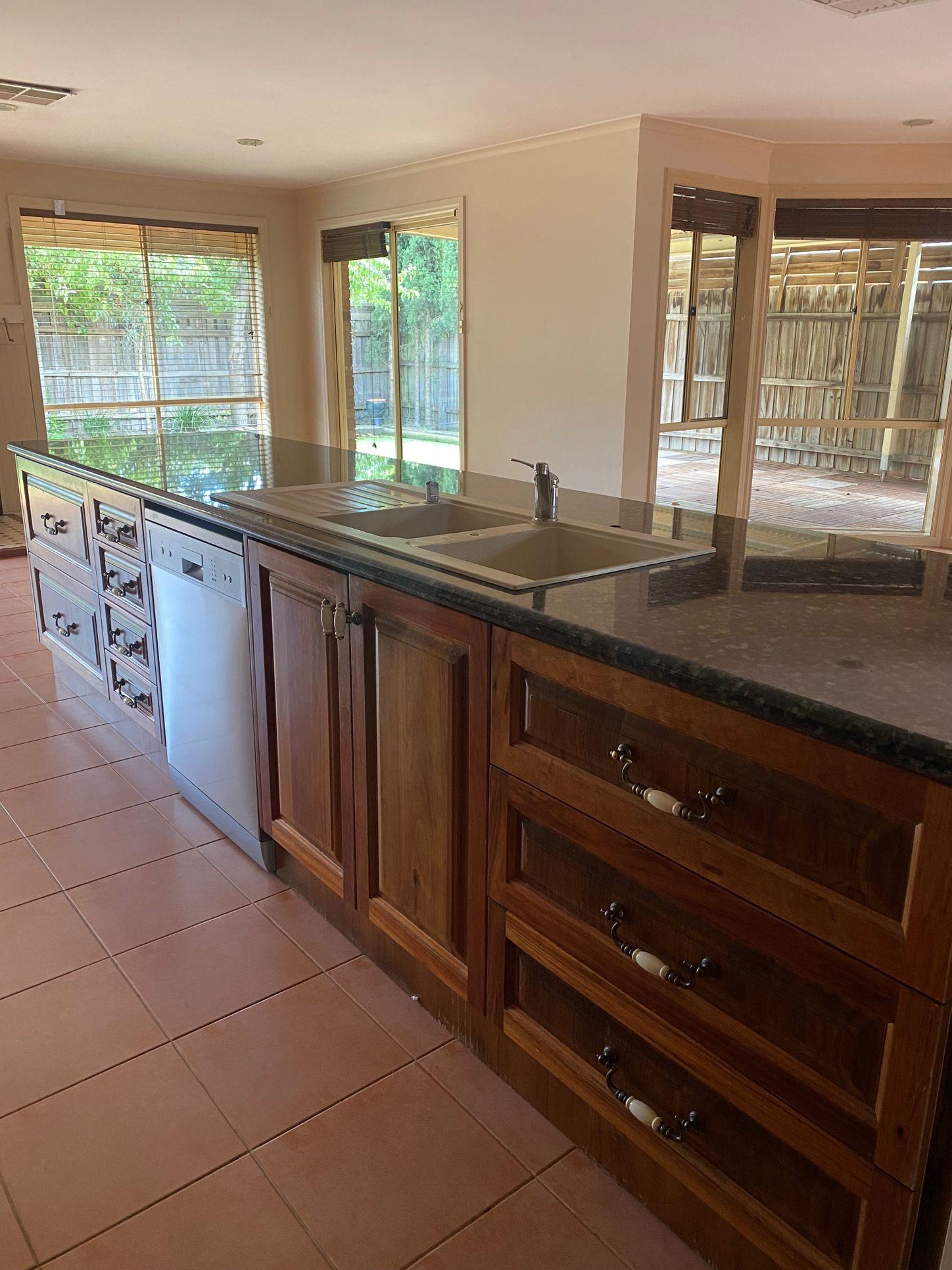 31 Delphinius Crescent, ROXBURGH PARK, VIC 3064 - House for Rent - harcourts.net