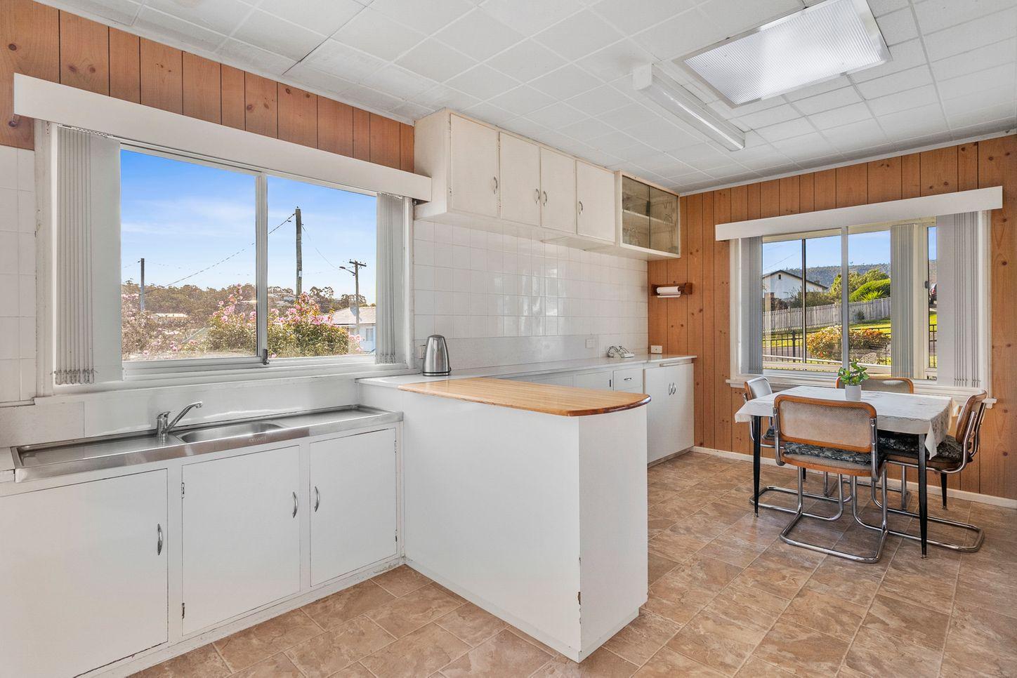 House for Rent: Warrane, TAS 7018, TAS, 7018