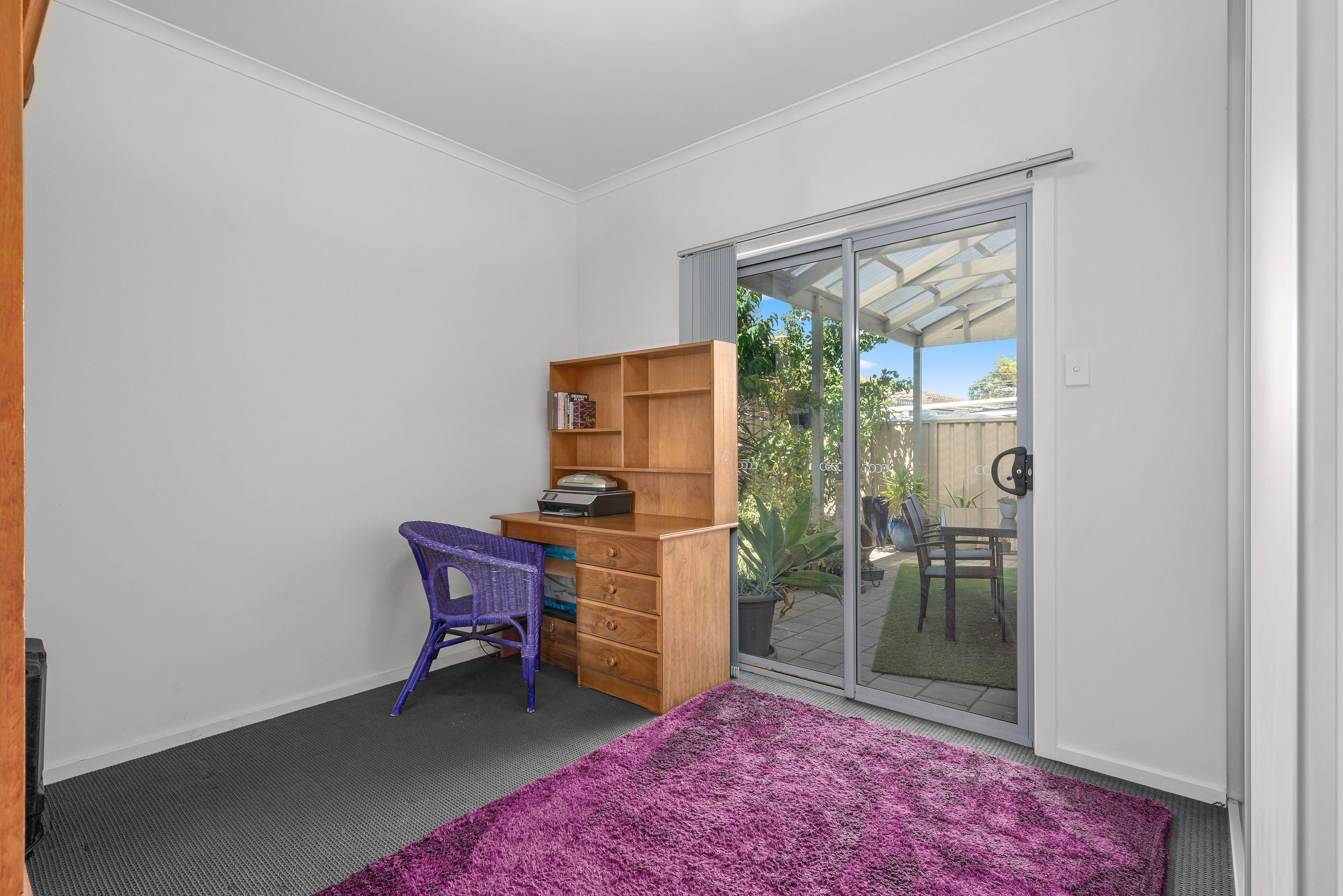 Modern two storey living in Port Noarlunga South