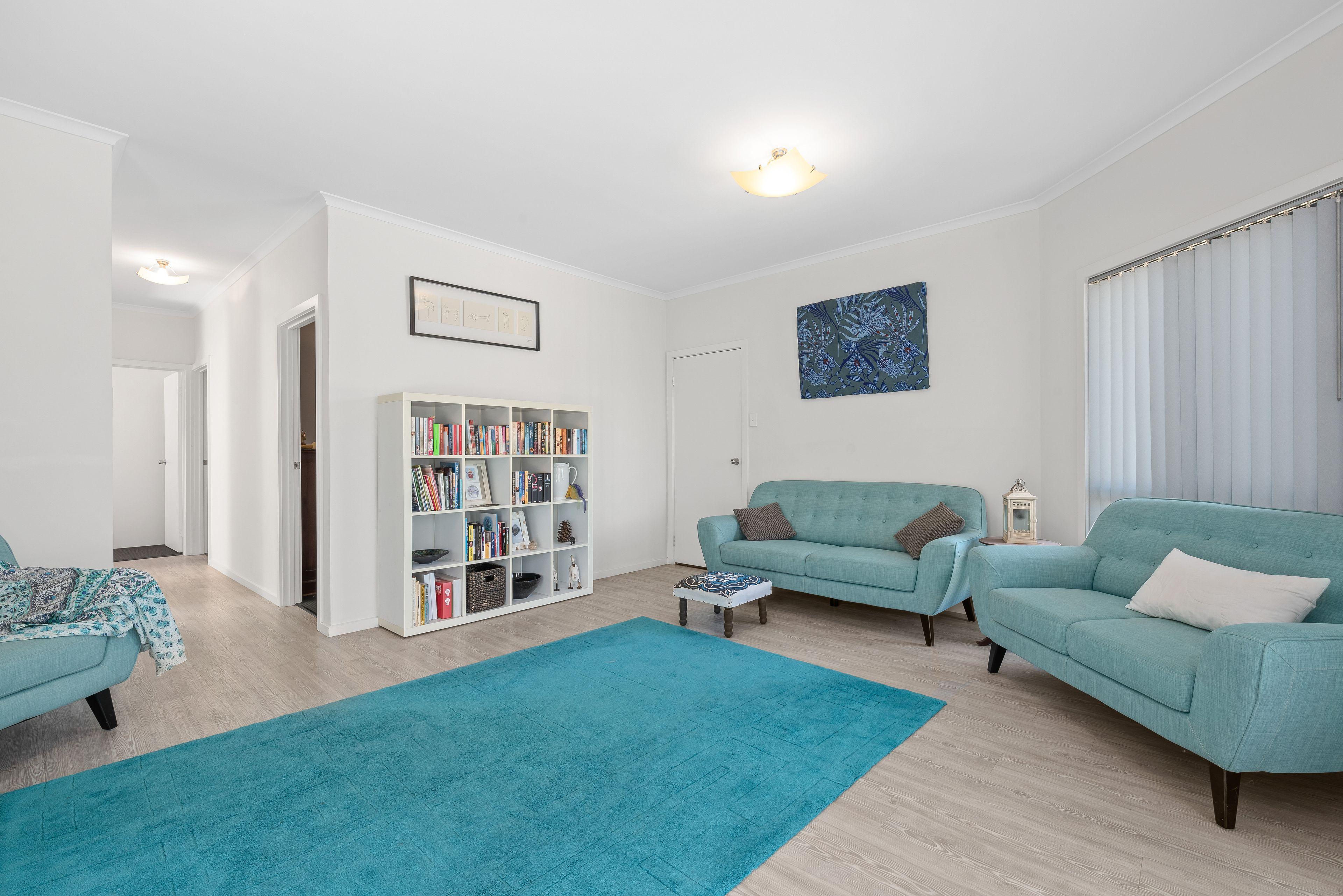 Modern two storey living in Port Noarlunga South