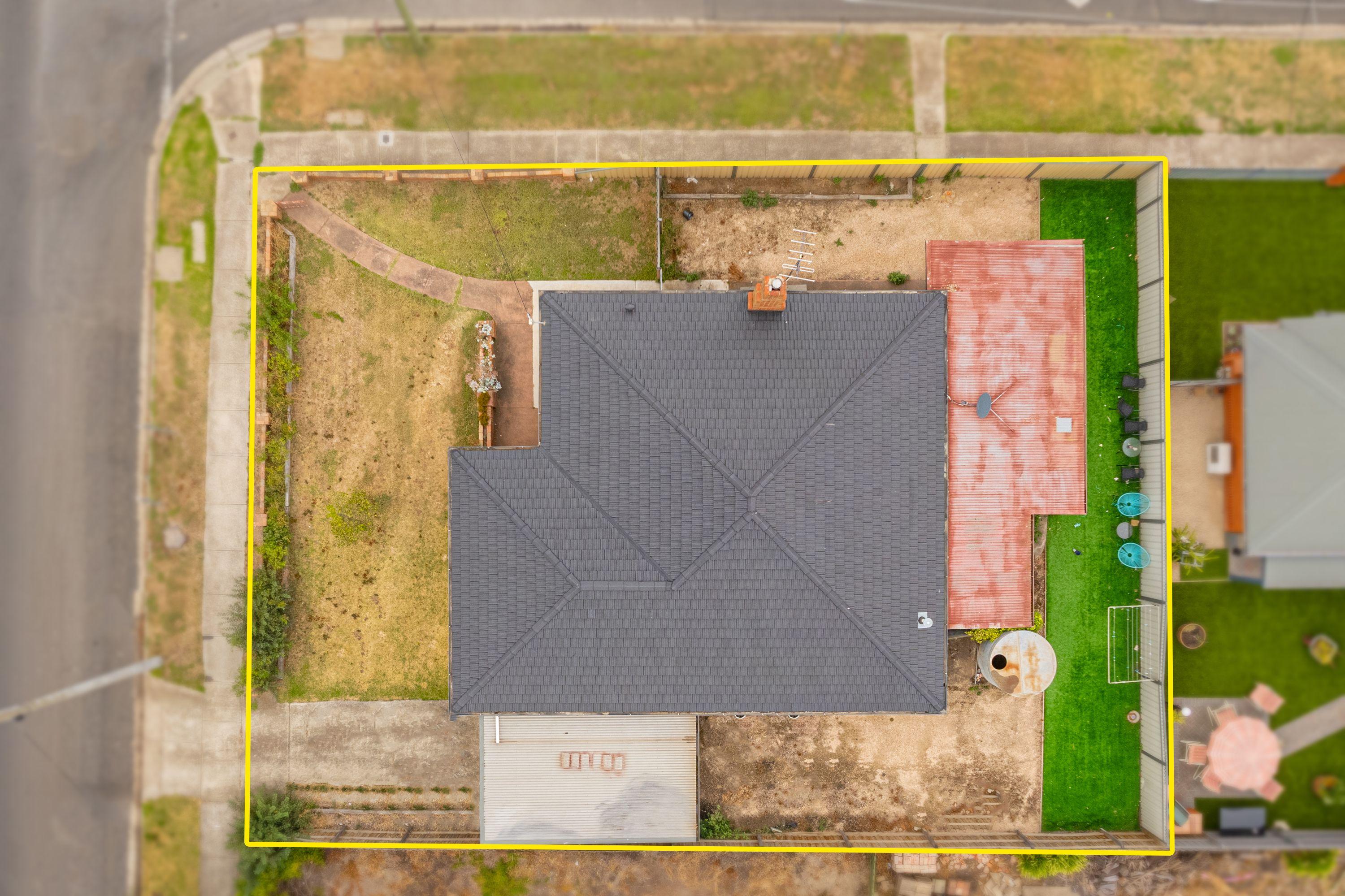 CLASSIC MEETS MODERN IN THE PERFECT LOCATION