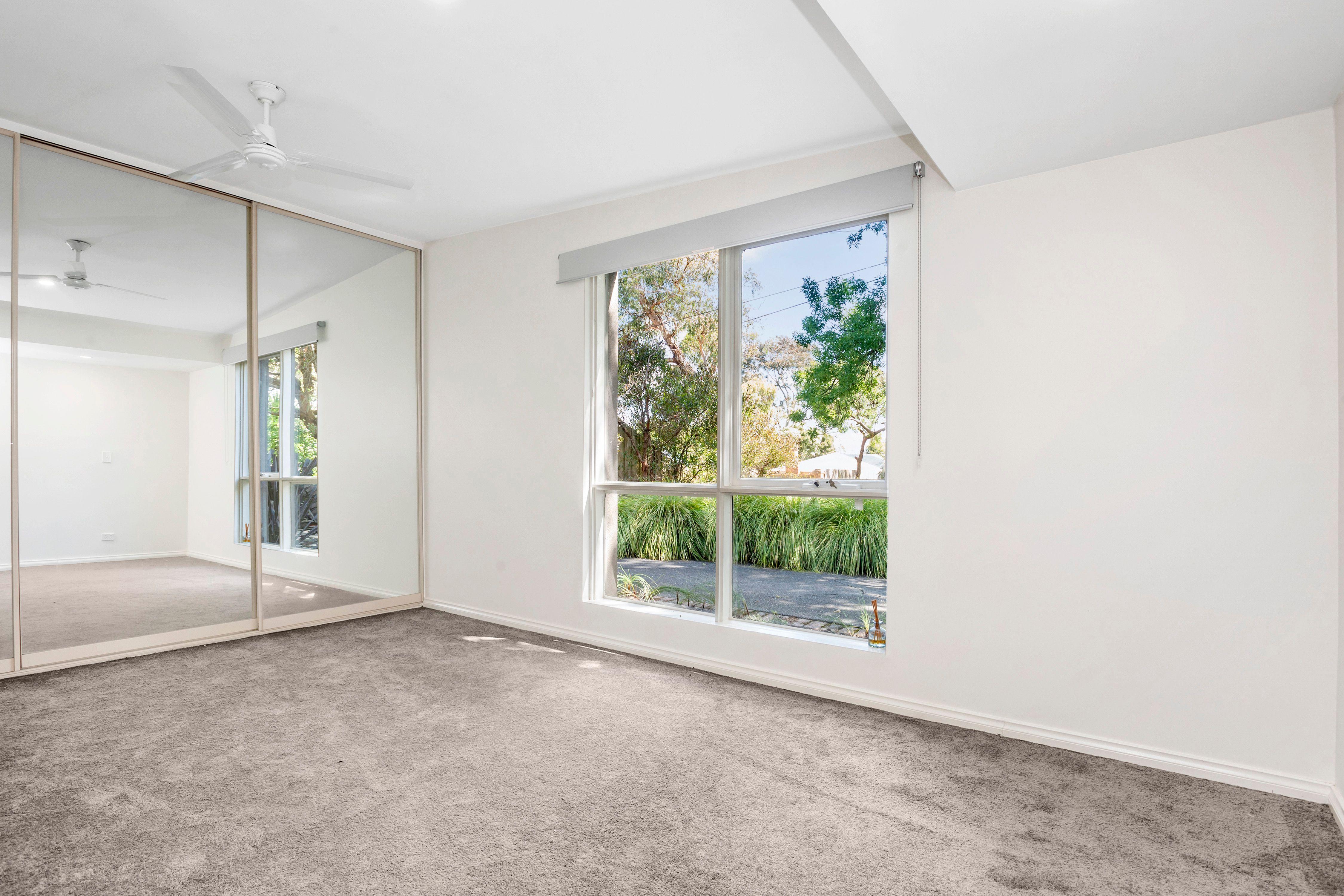 Four-Bedroom Contemporary Oasis for Rent