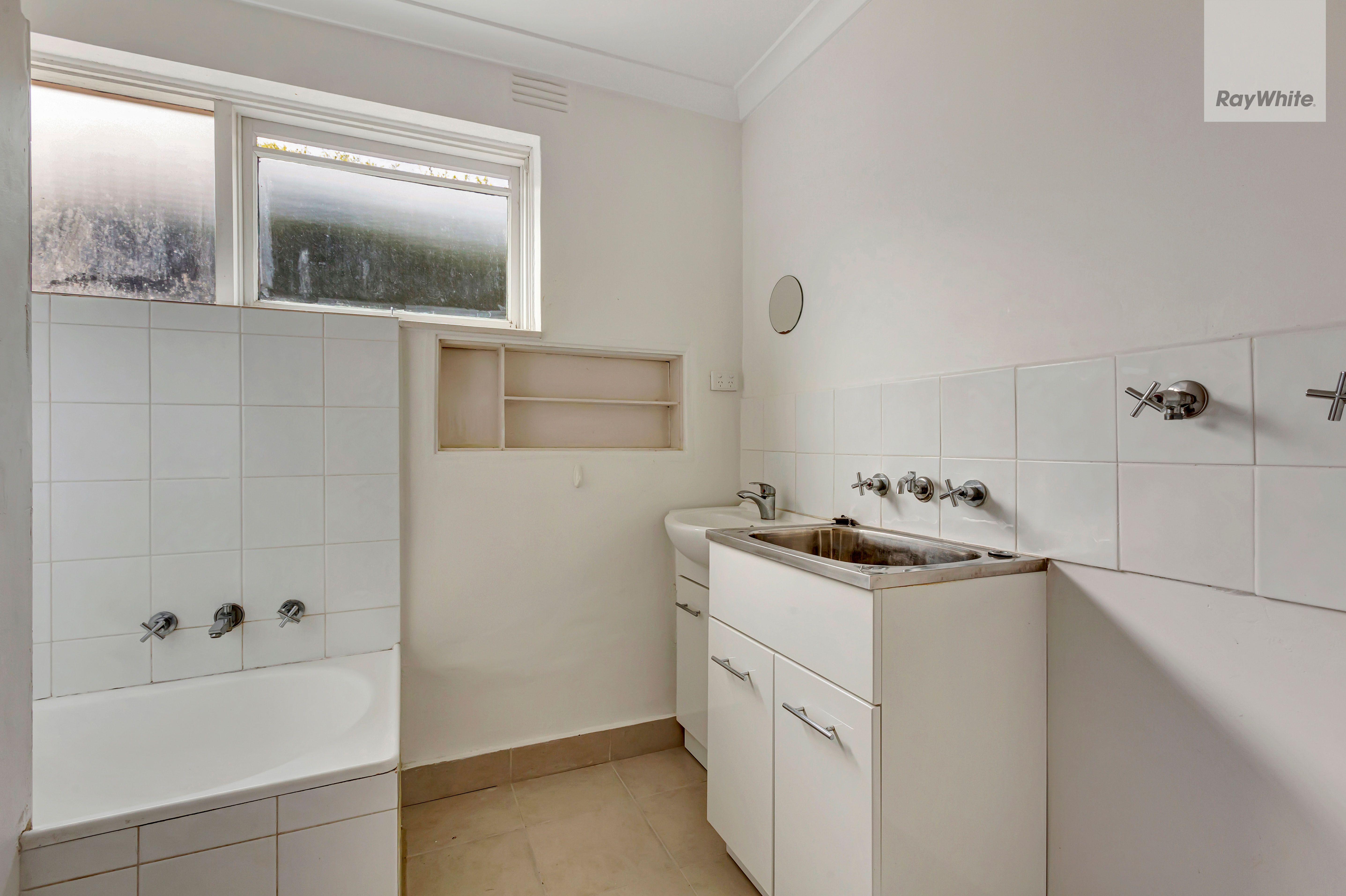 Comfortable Living in a Prime Location