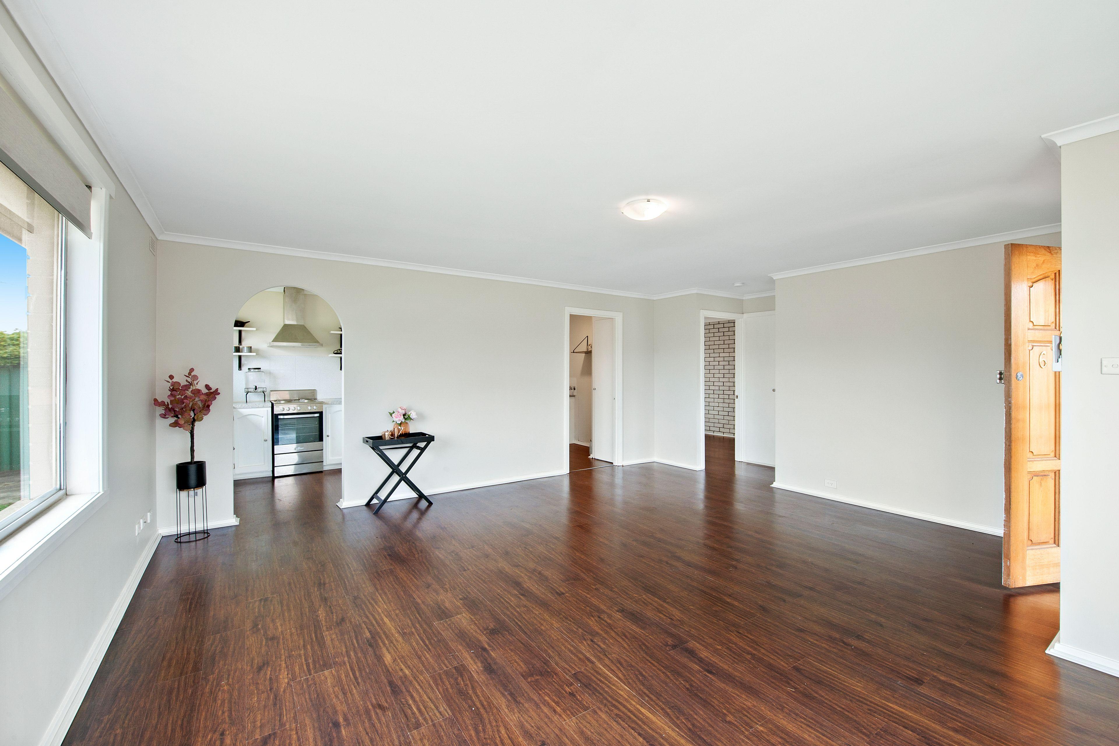 2-Bedroom Unit in Wendouree - Available Now