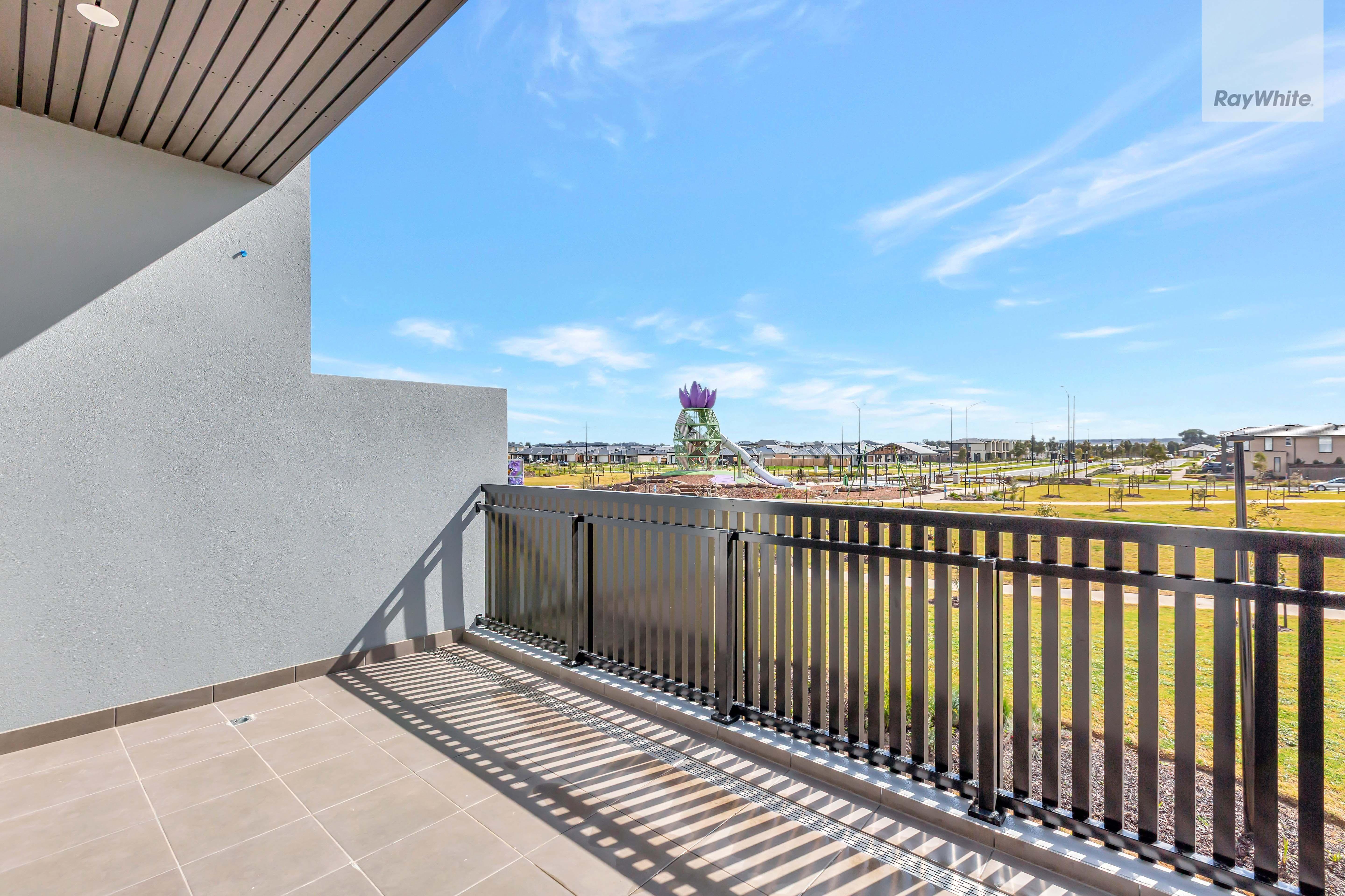 Stylish, Simple Living