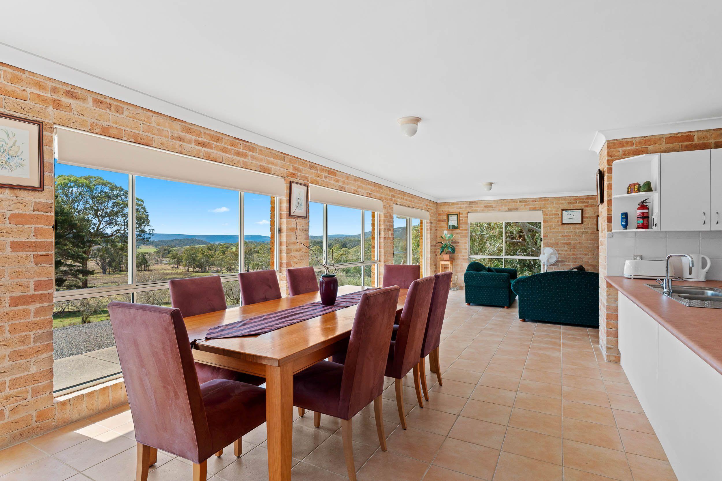 54 Acres of Natural Beauty, Just 15 Minutes from Goulburn's CBD!