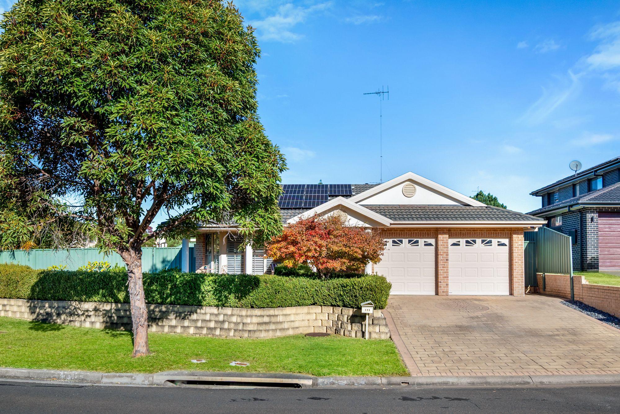 5 Bedroom Family Home + Solar