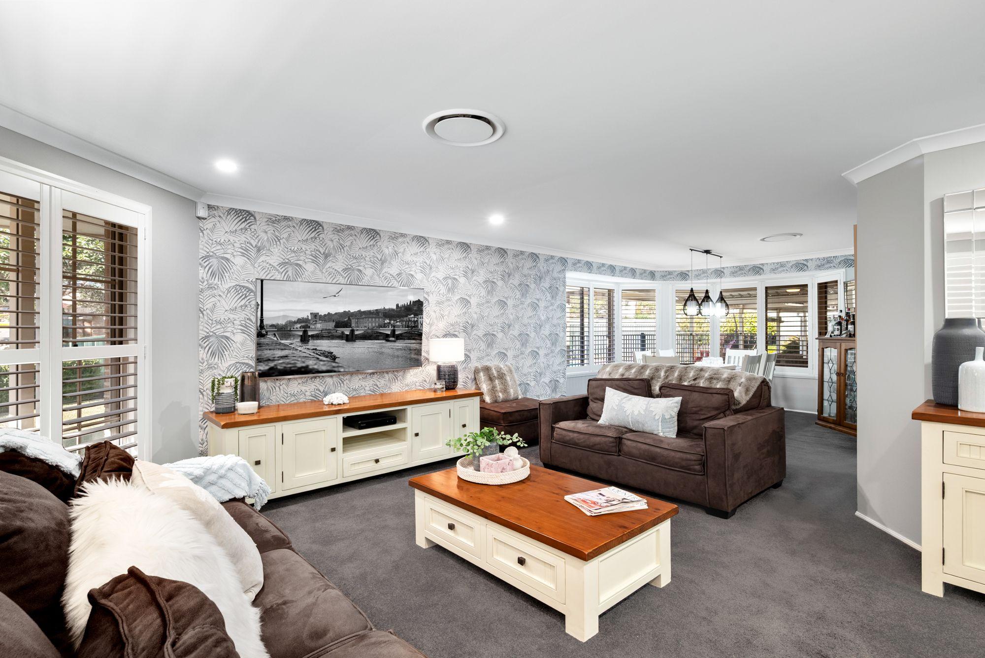 5 Bedroom Family Home + Solar