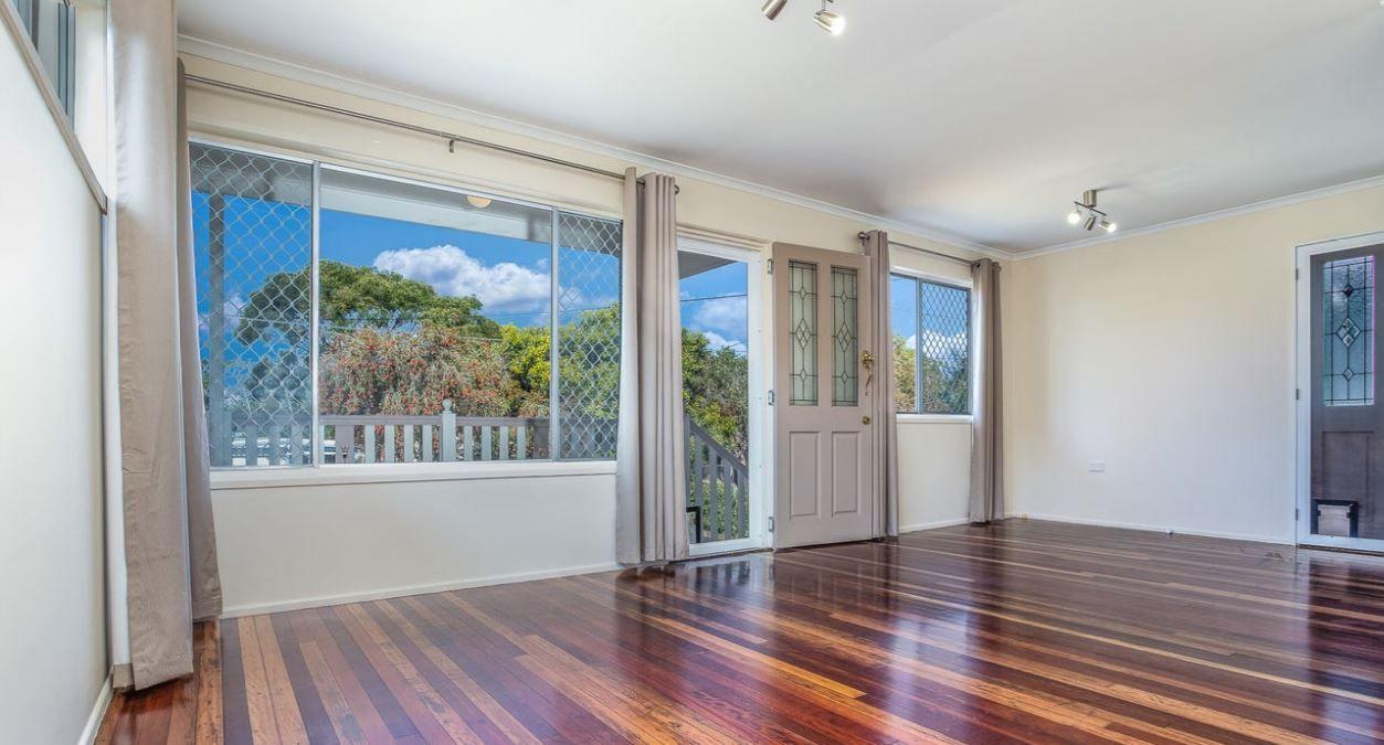 3 BEDROOM HIGHSET CLOSE TO THE BEACH