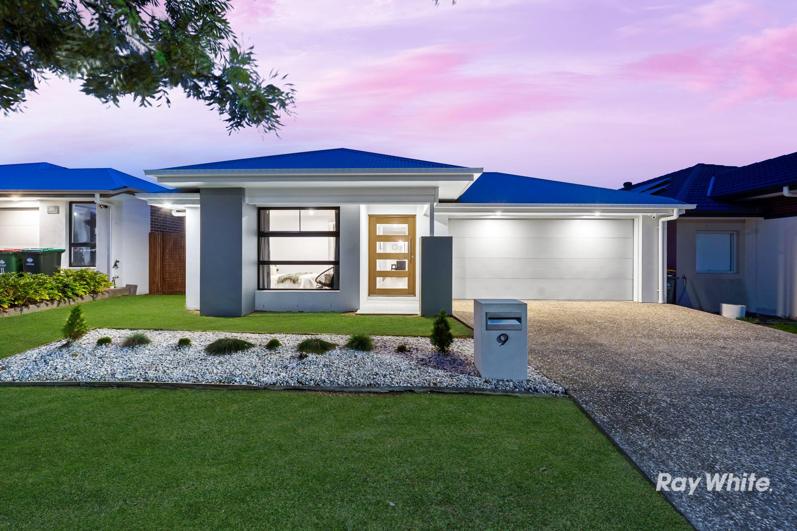 Prop-GPT: House: QLD Greenbank, QLD 4124 Home For Rent