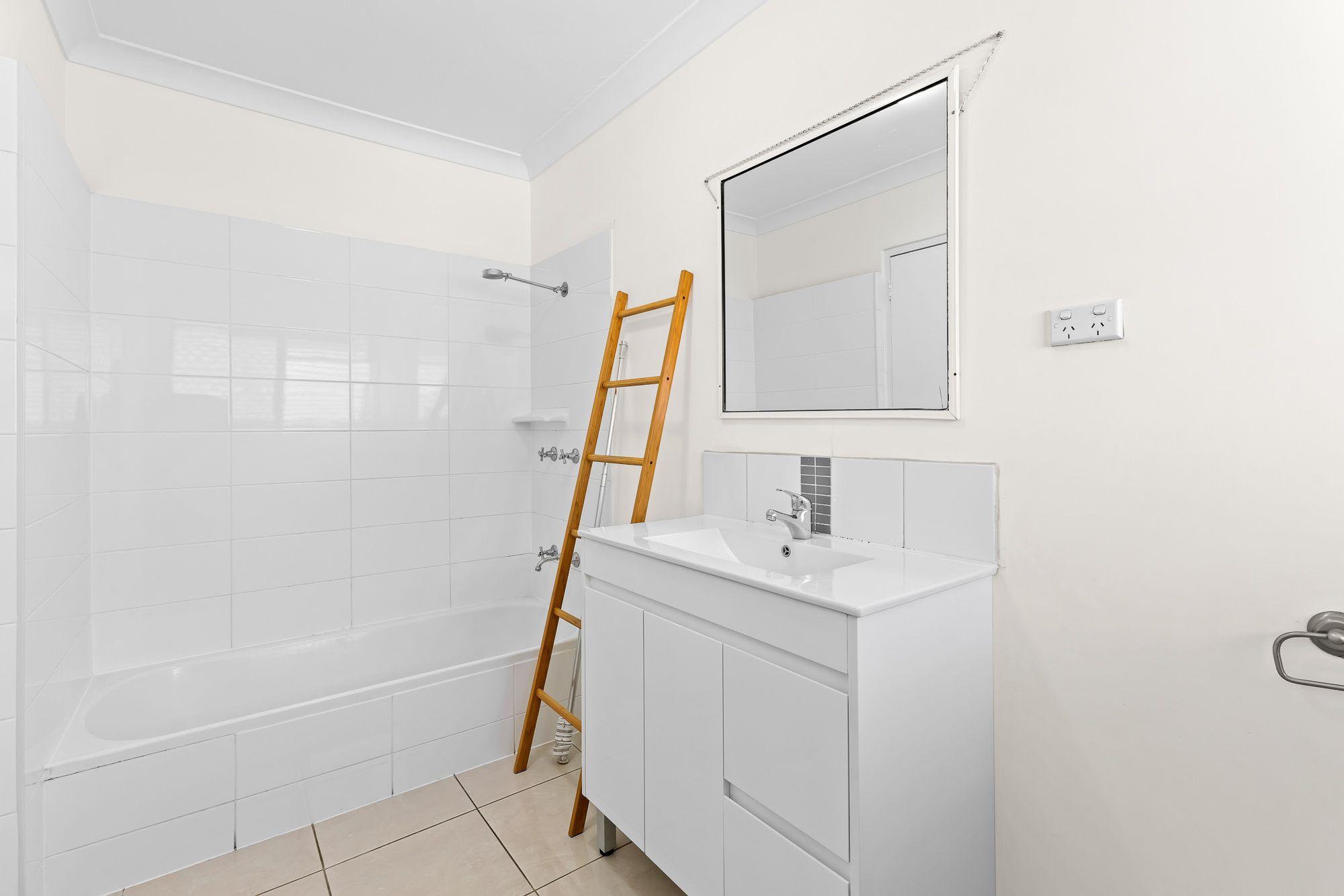 A rare find - 3 bedroom apartment!