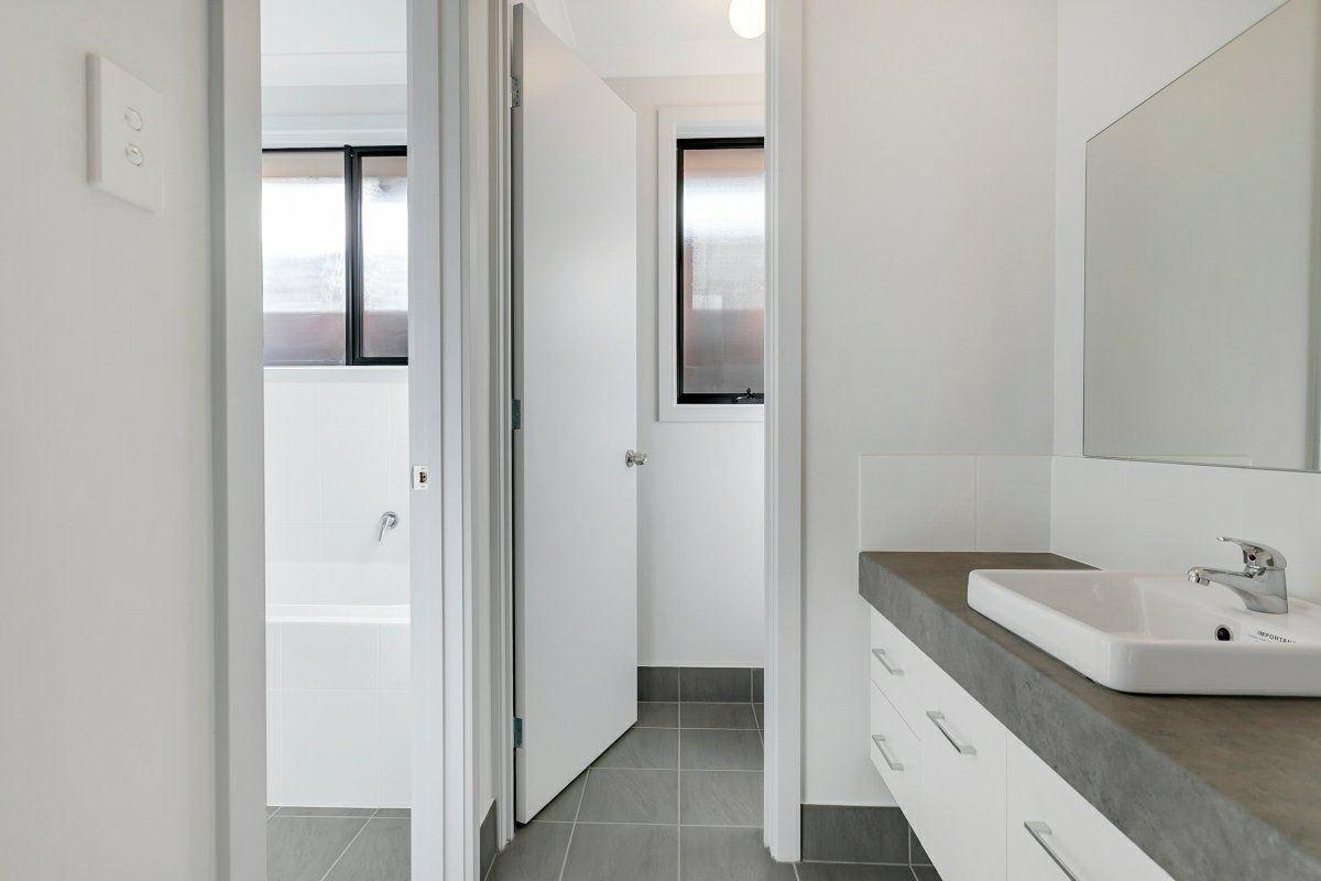 4A Stewart Avenue, ALDINGA BEACH, SA 5173 - House for Rent - harcourts.net