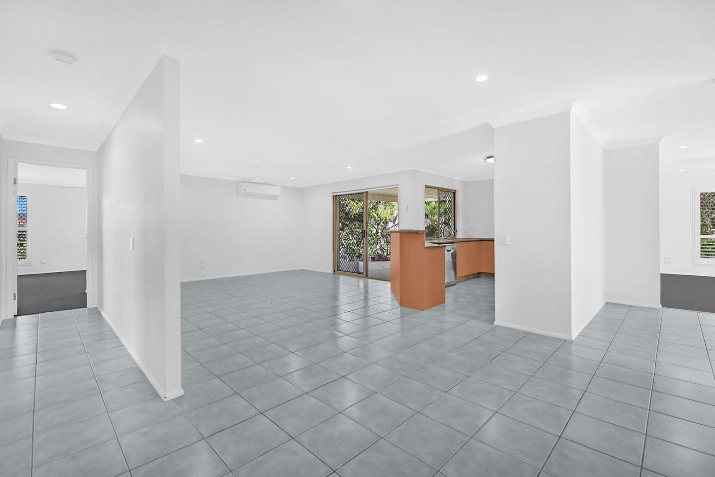 House for Rent: Arundel, QLD 4214, QLD, 4214