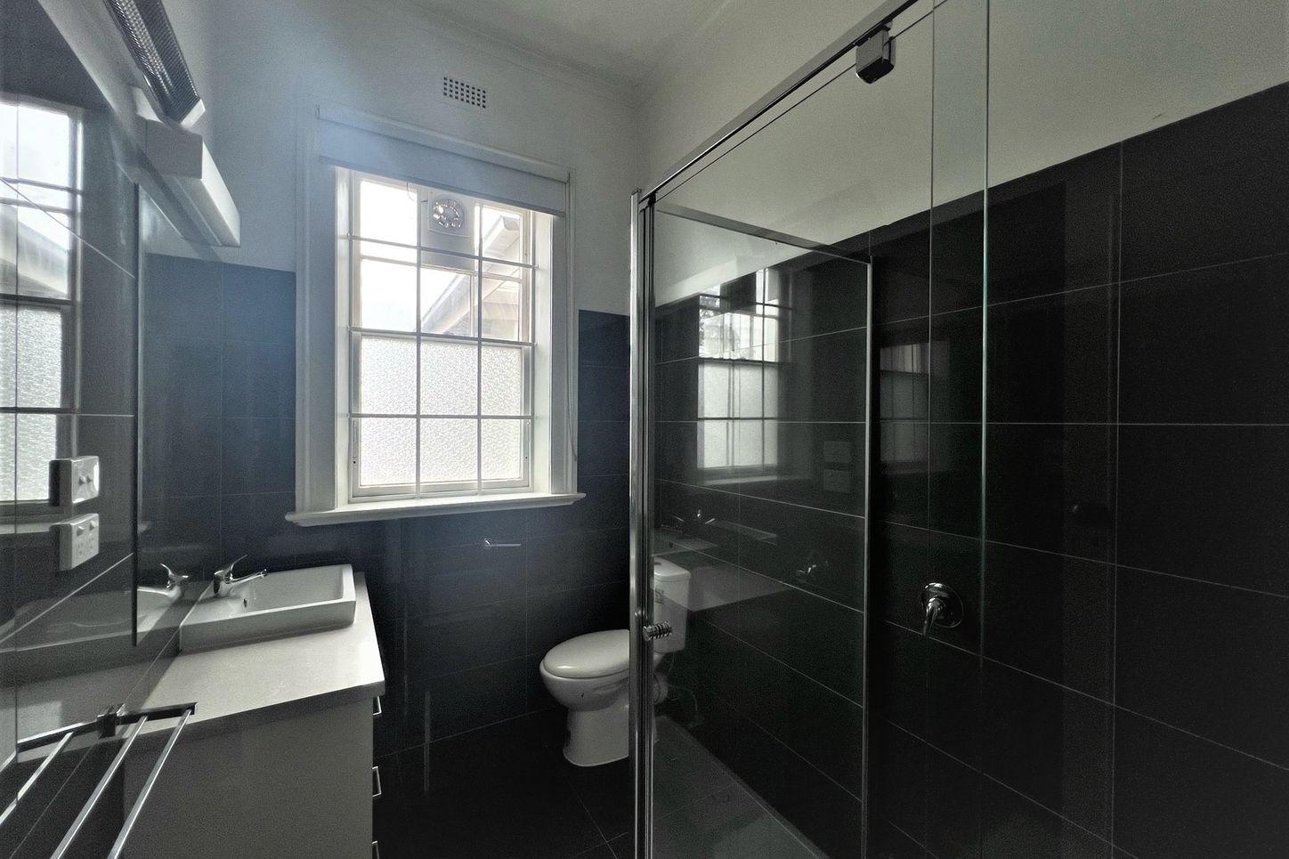 67 Yarra Street, Geelong, VIC 3220 - Apartment for Rent - harcourts.net