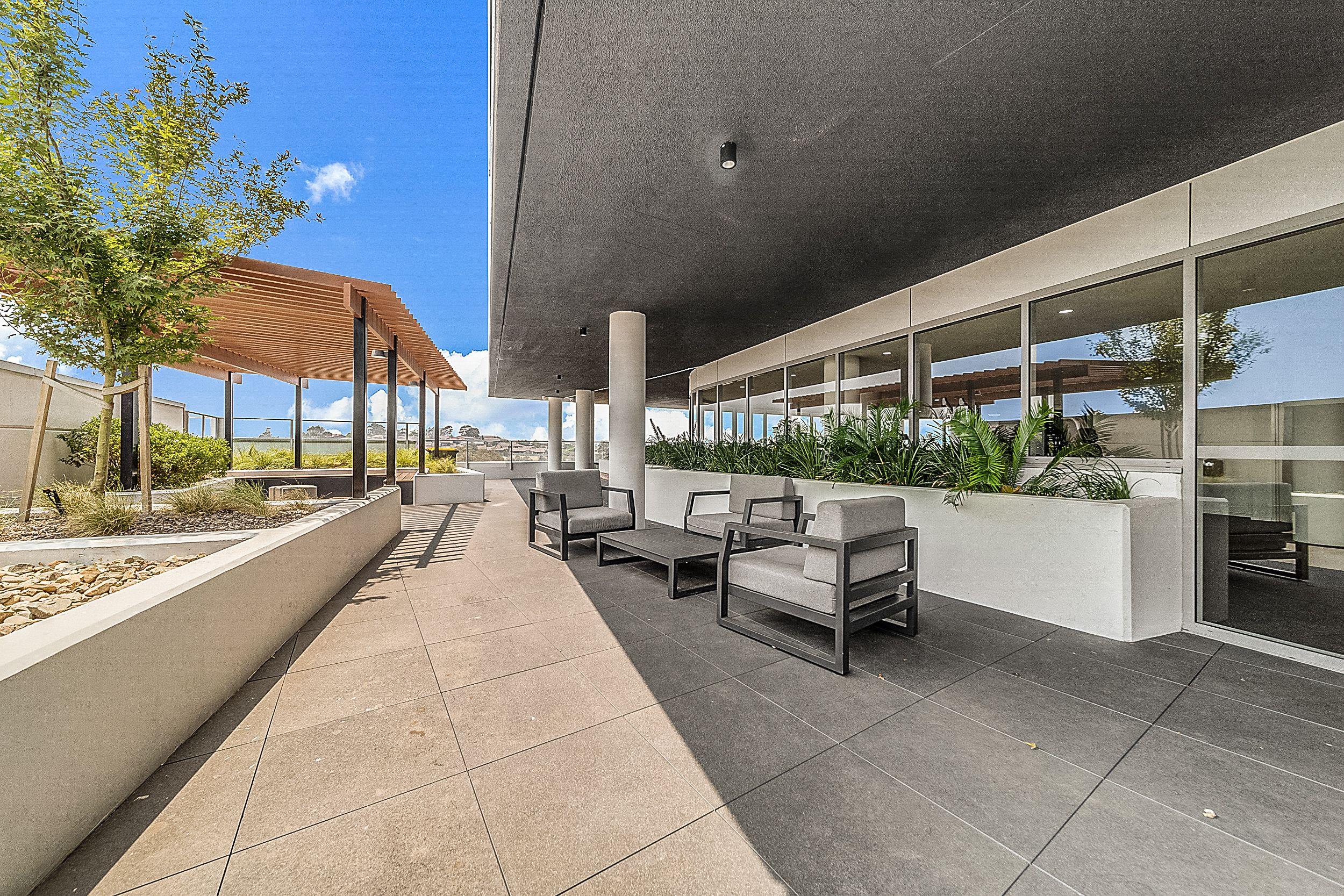 Resort Style Apartment Living- Southport in Greenway