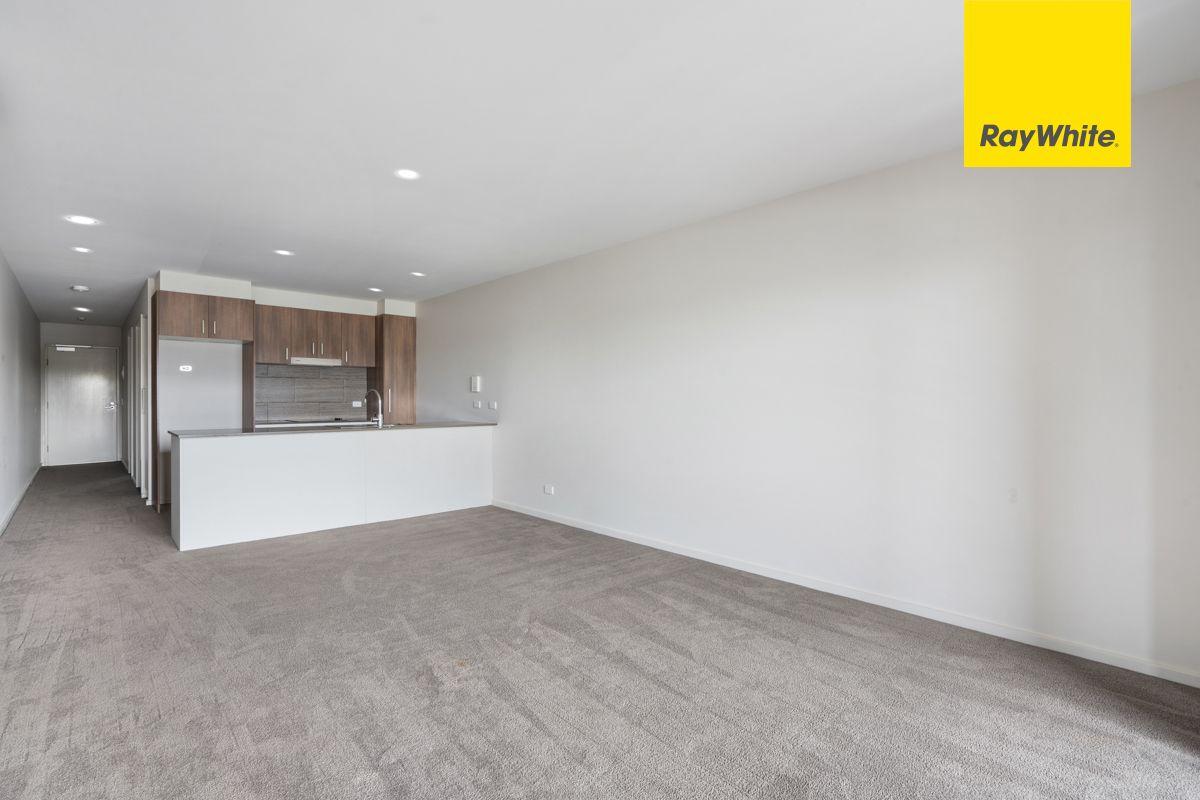 Resort Style Apartment Living- Southport in Greenway