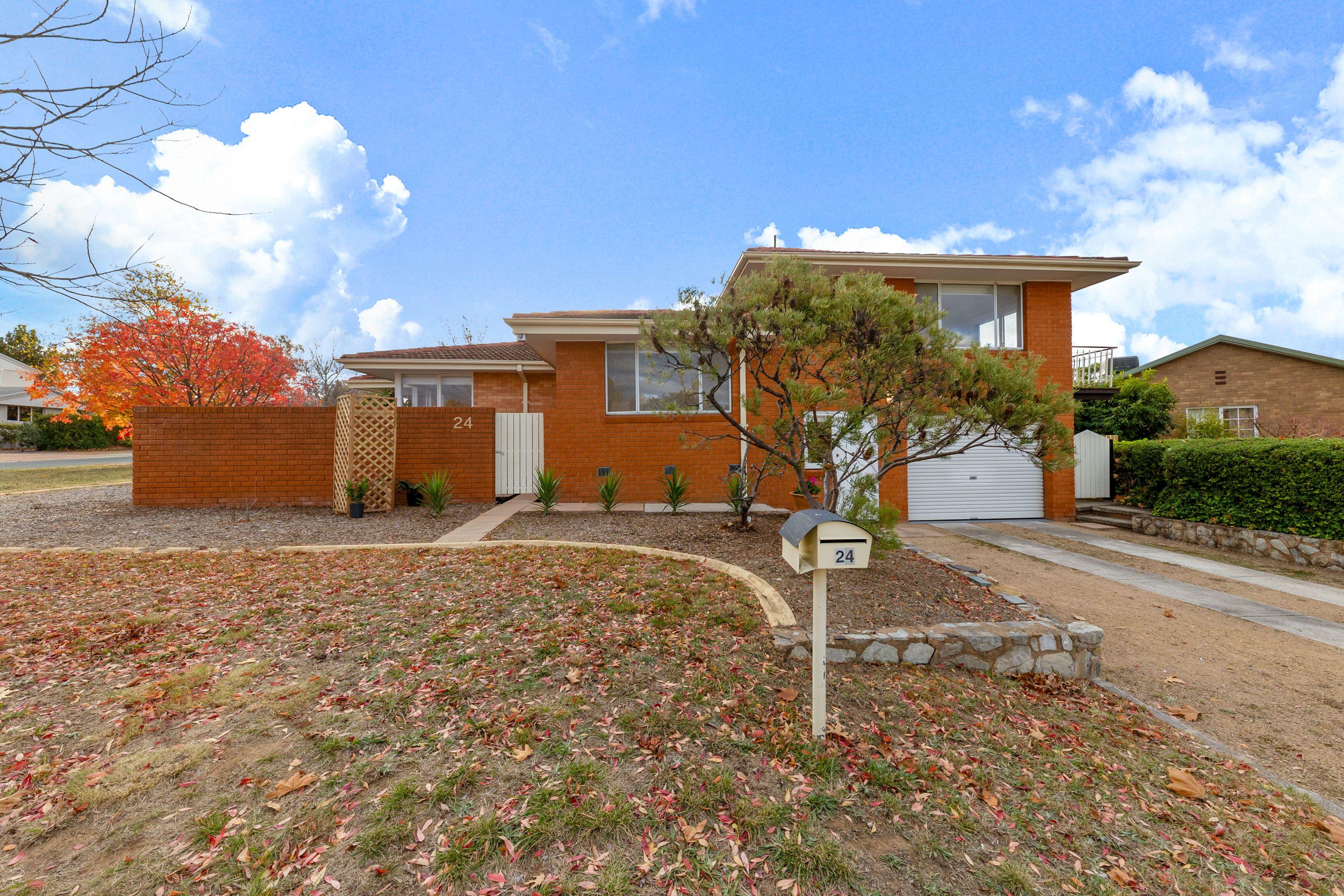 Prop-GPT: House: ACT Chifley, ACT 2606 Home For Rent