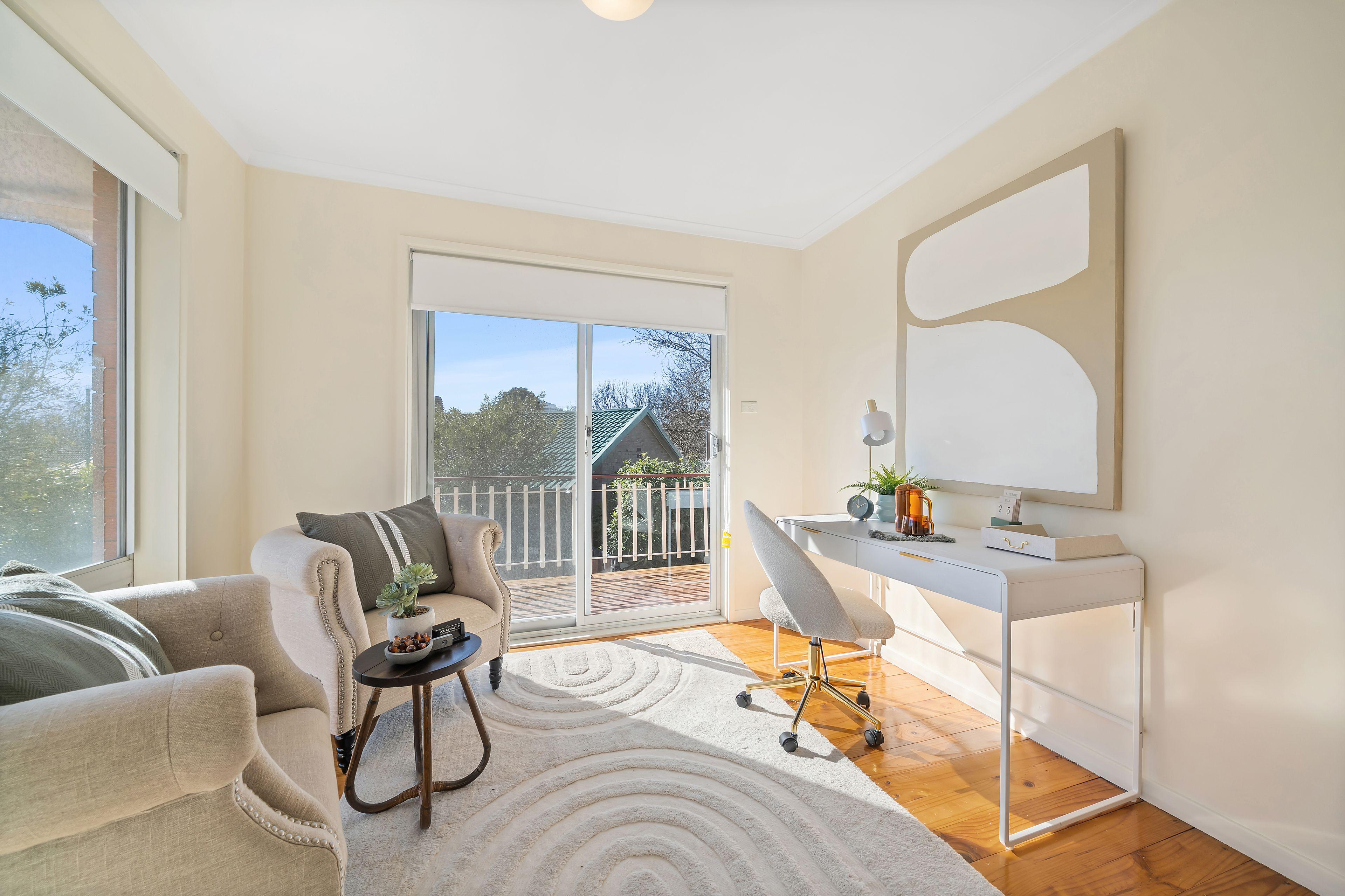 Chifley Home with Charm & Space