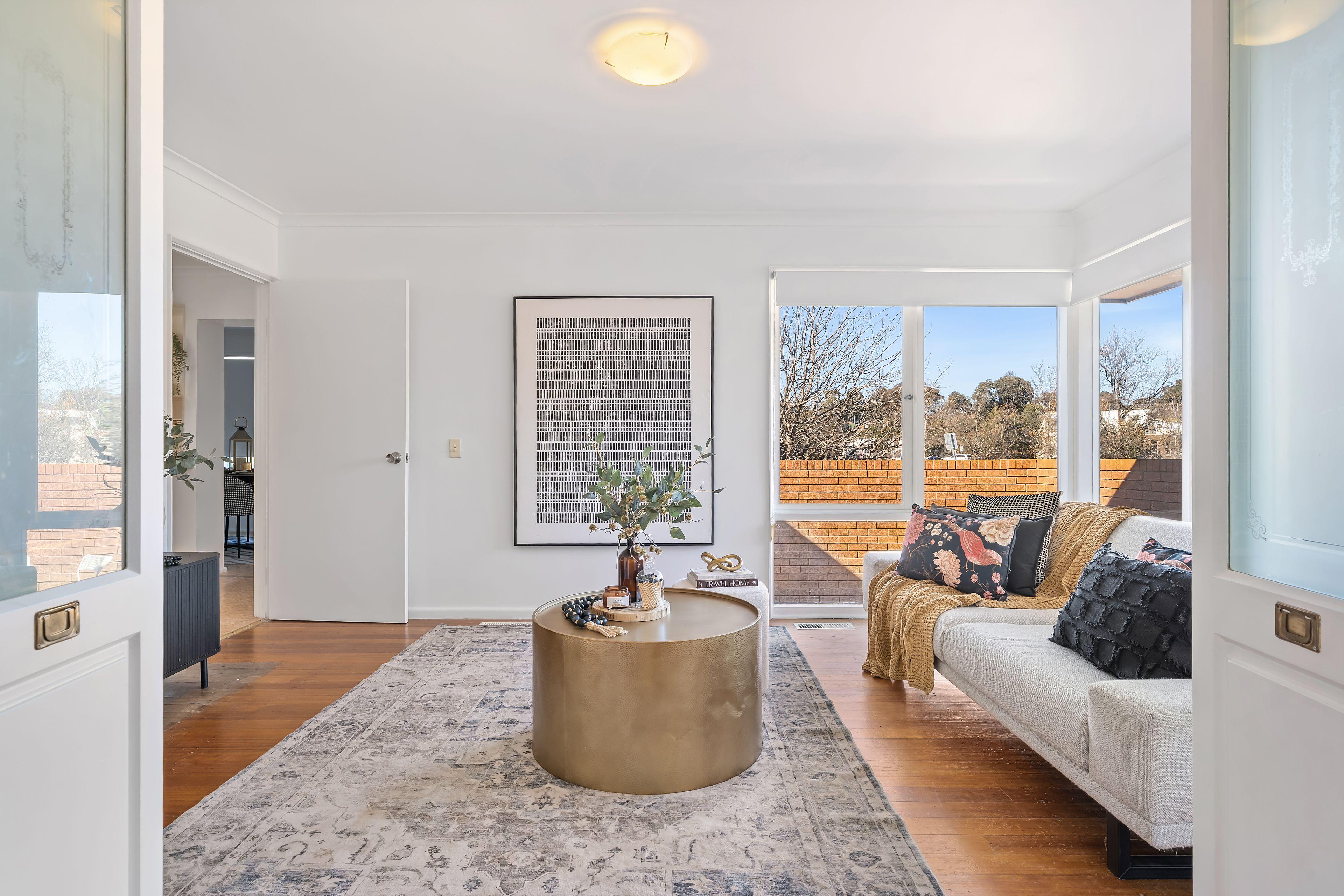 Chifley Home with Charm & Space