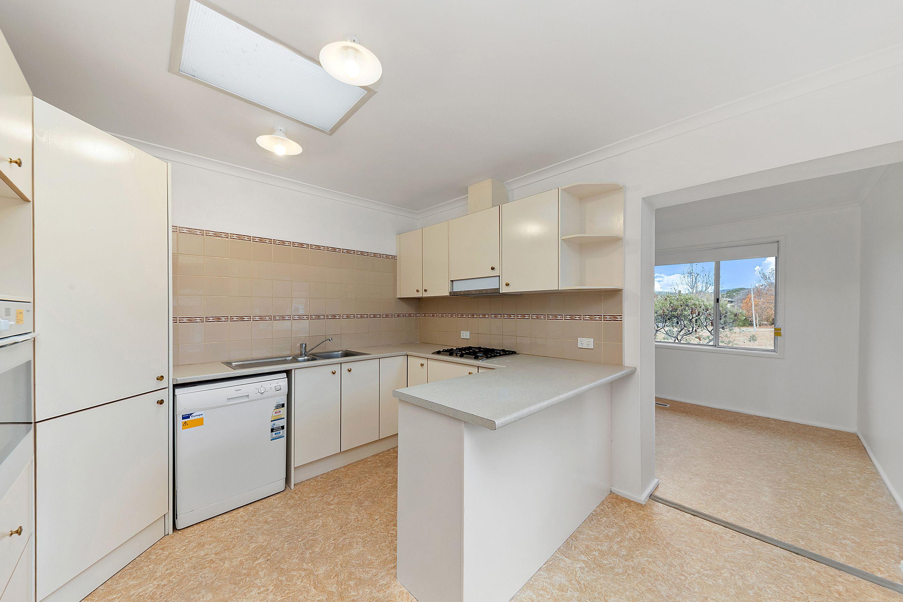 Chifley Home with Charm & Space