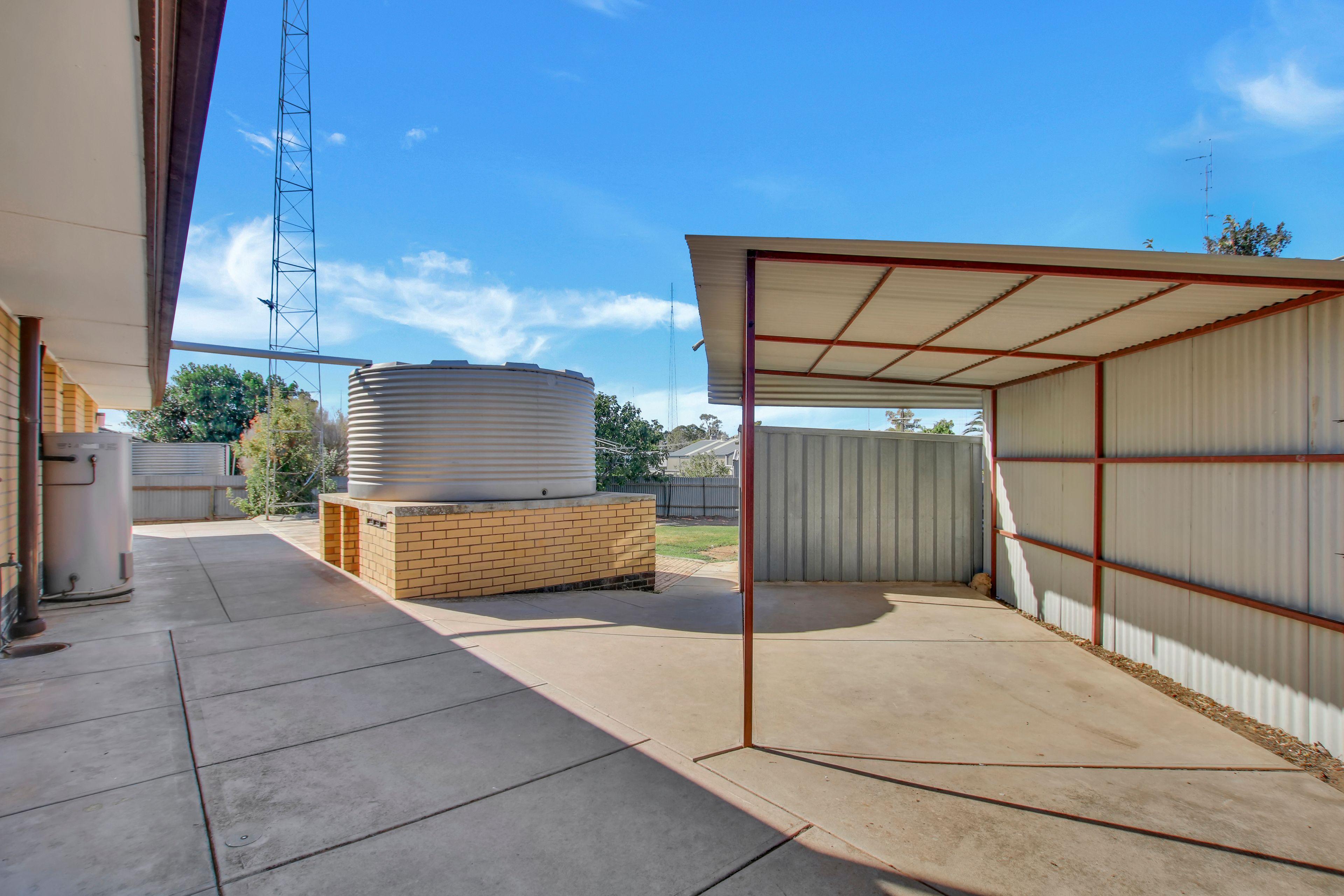 Convenient location in the heart of Waikerie!