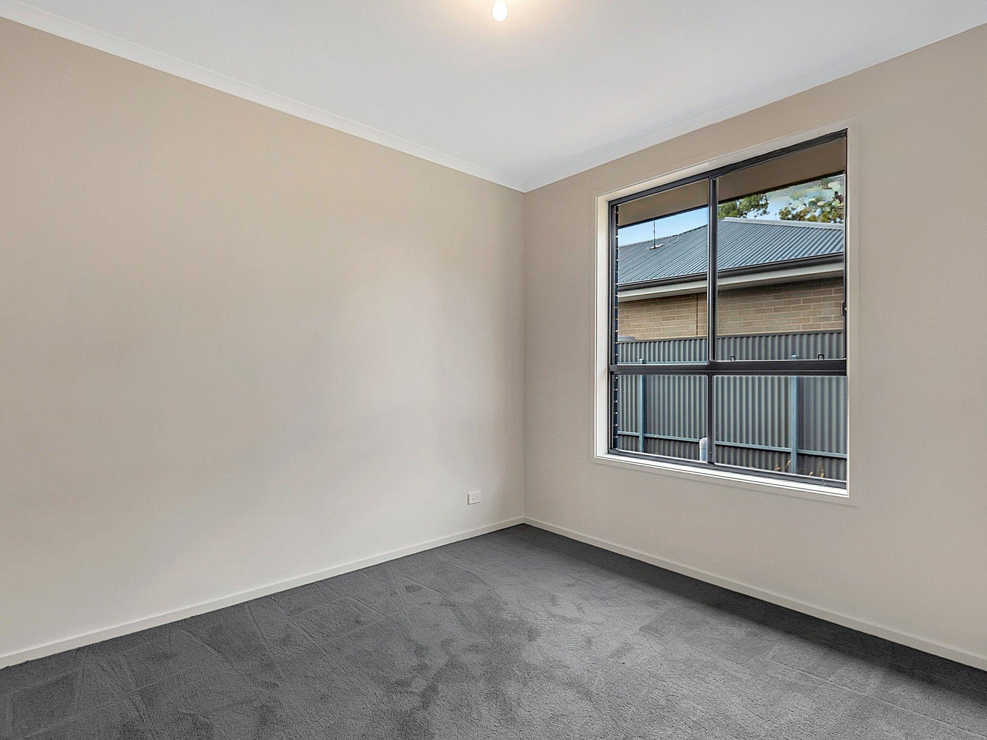 Modern Comfort in a Relaxed Community Setting