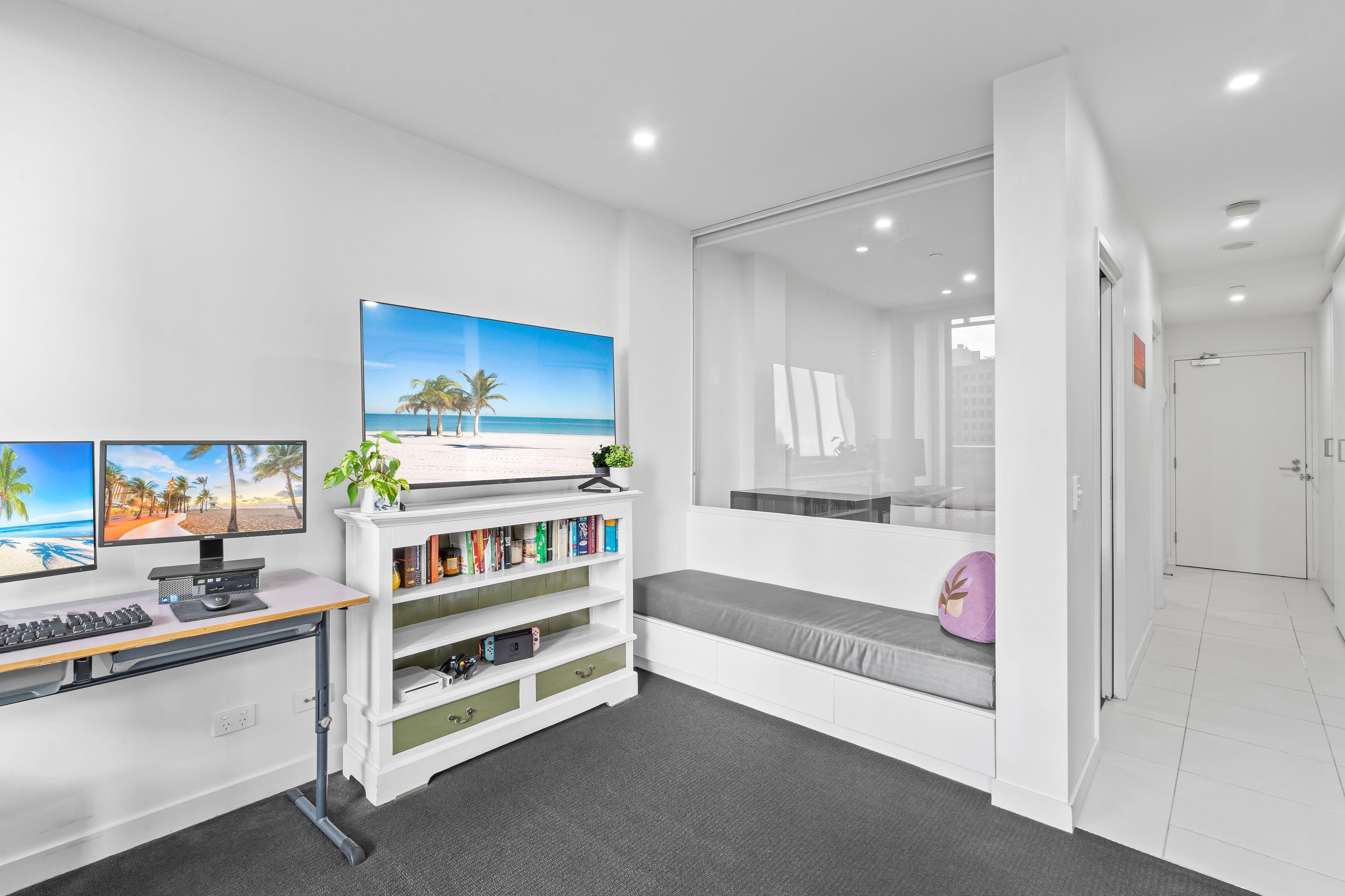 Modern 1-Bedroom in the Heart of the CBD