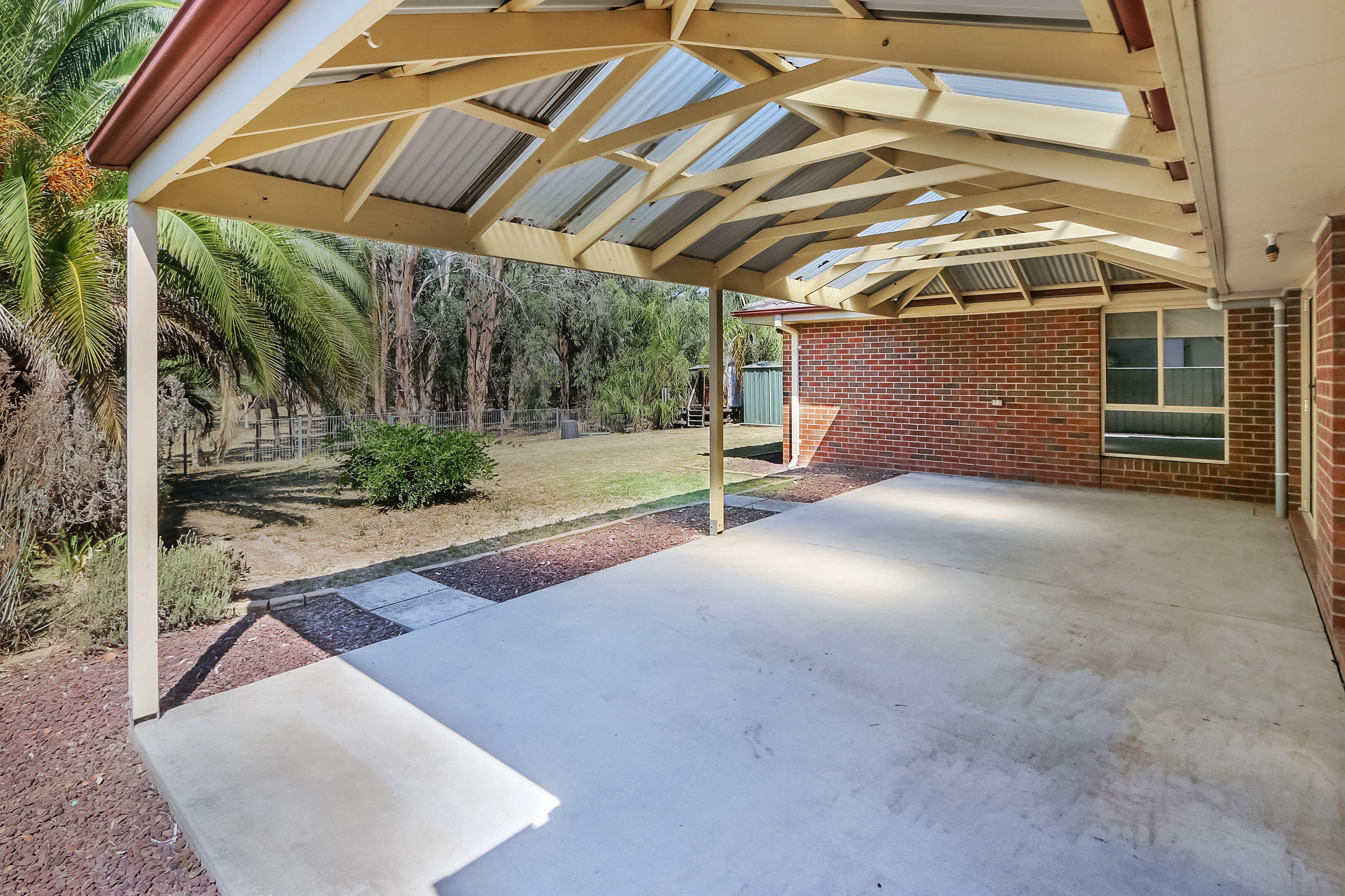 Golf Course Frontage