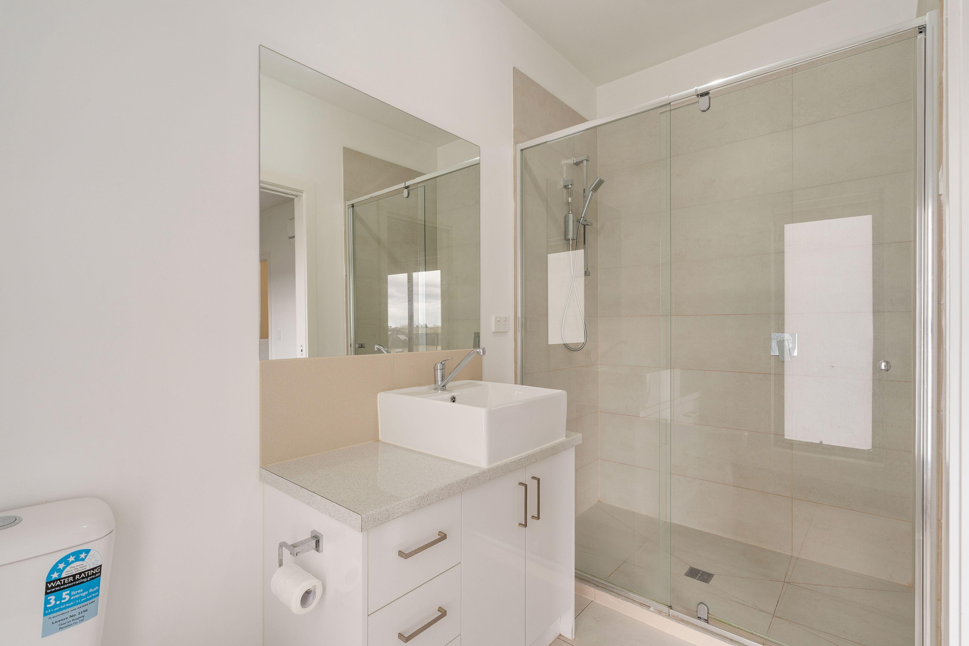 1/6 Little Windrock Lane CRAIGIEBURN