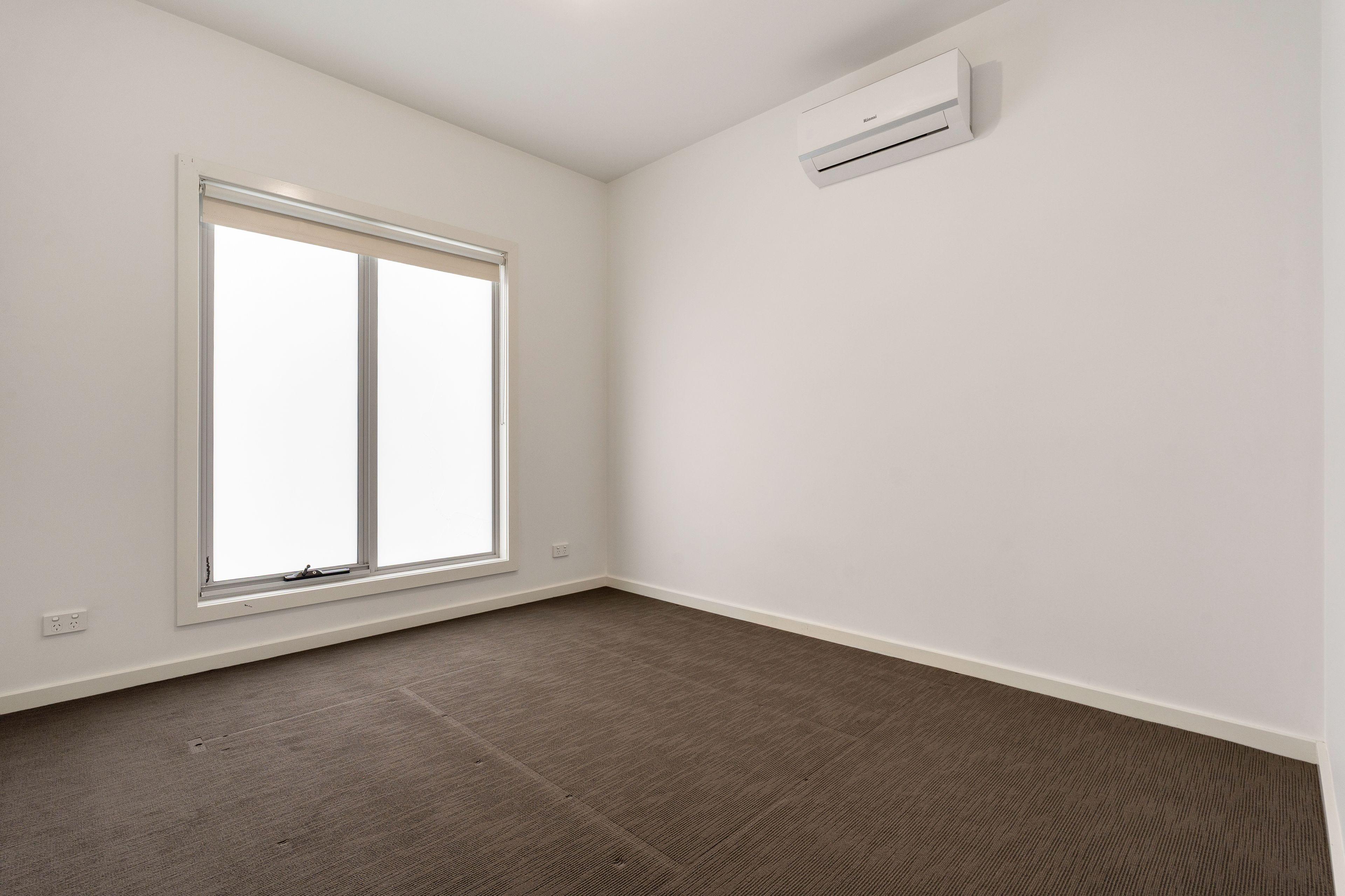 1/6 Little Windrock Lane CRAIGIEBURN