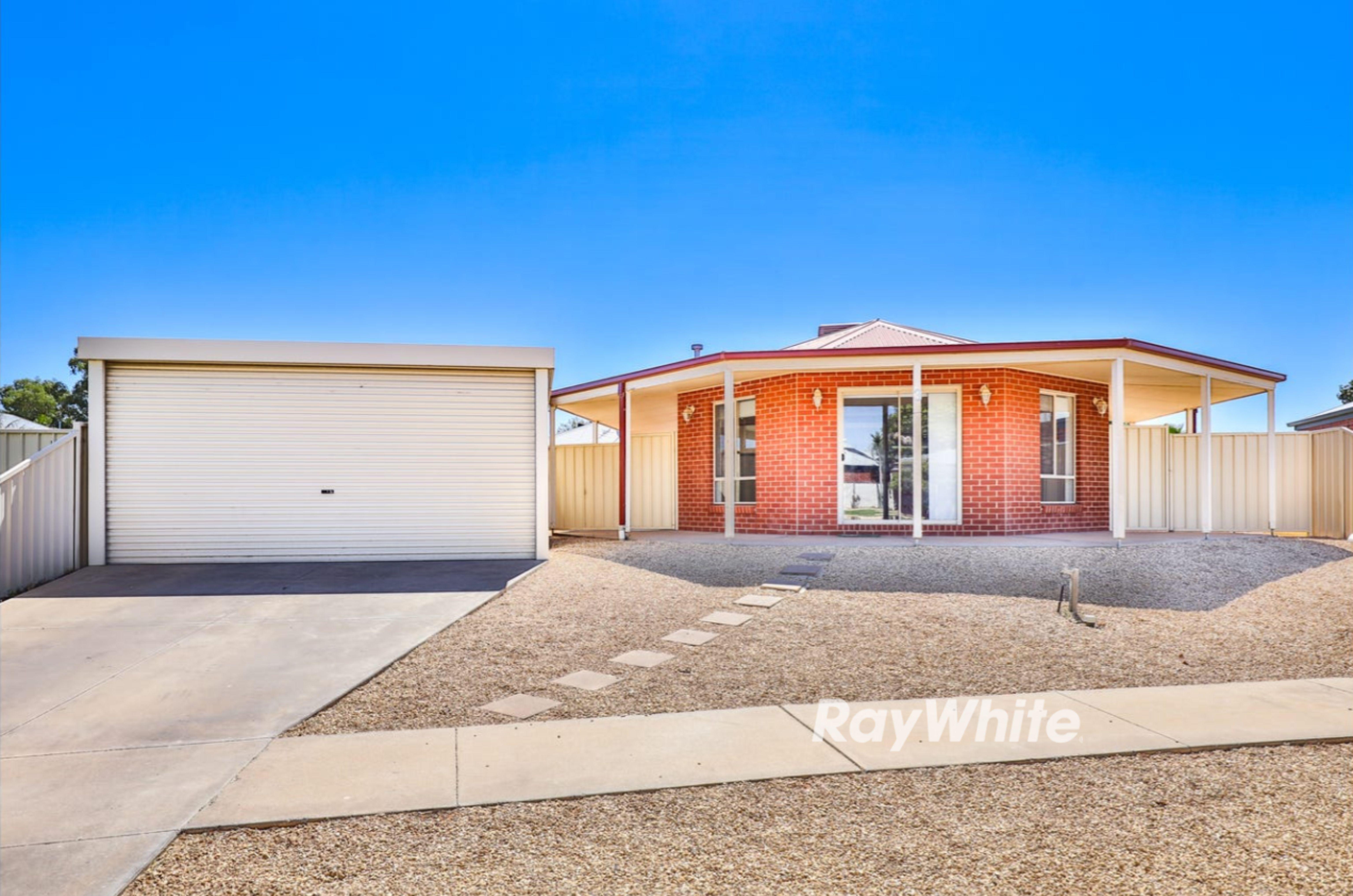 Prop-GPT: House: VIC Mildura, VIC 3500 Home For Rent