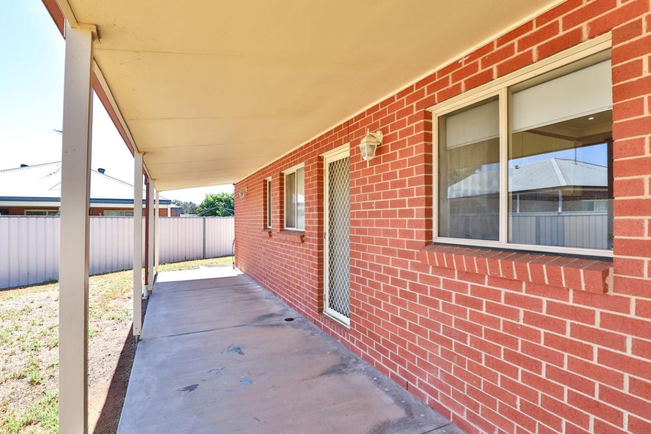 Large 3 Bedroom Home in Great Area