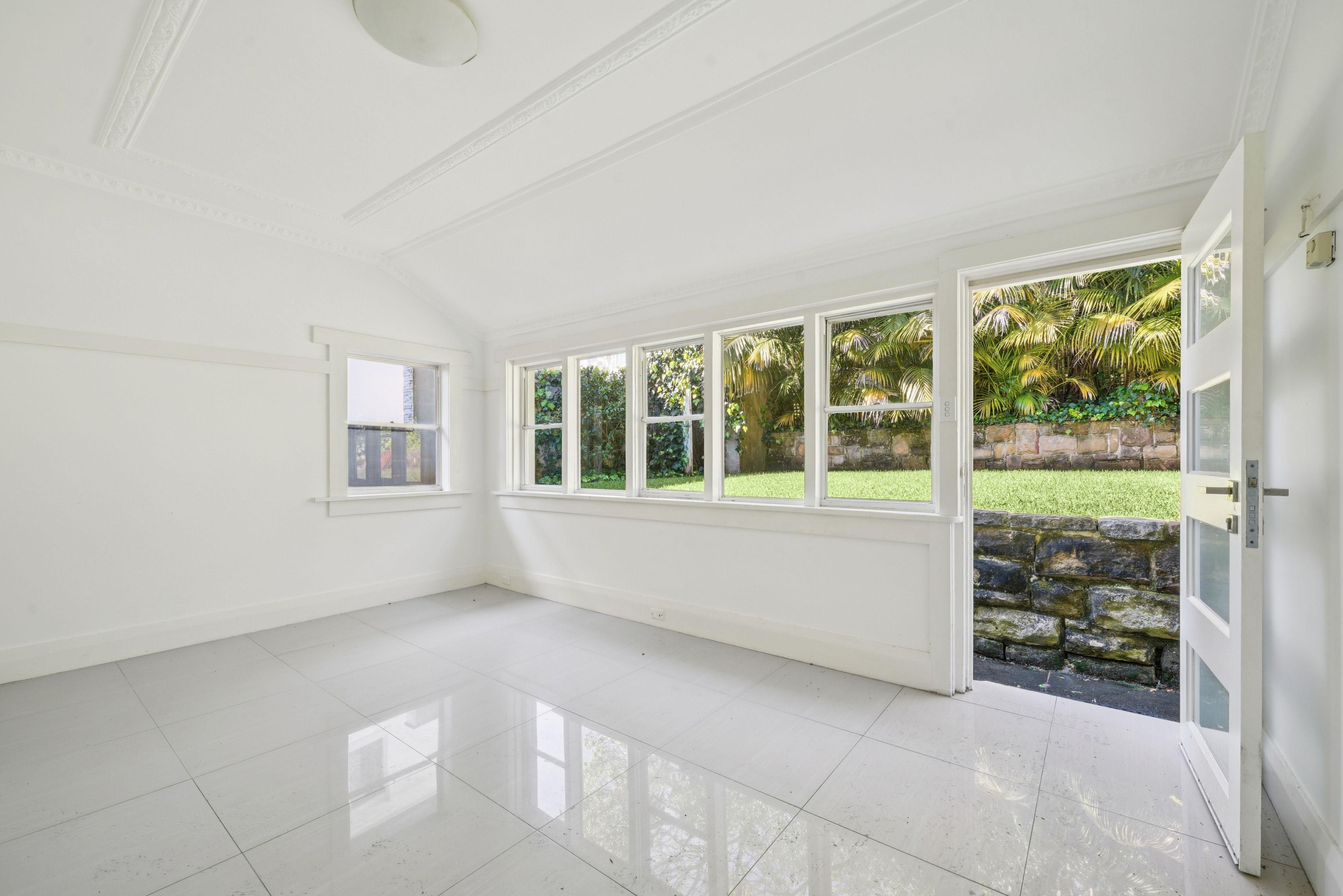 Generously Proportioned And Comfortable Family Home