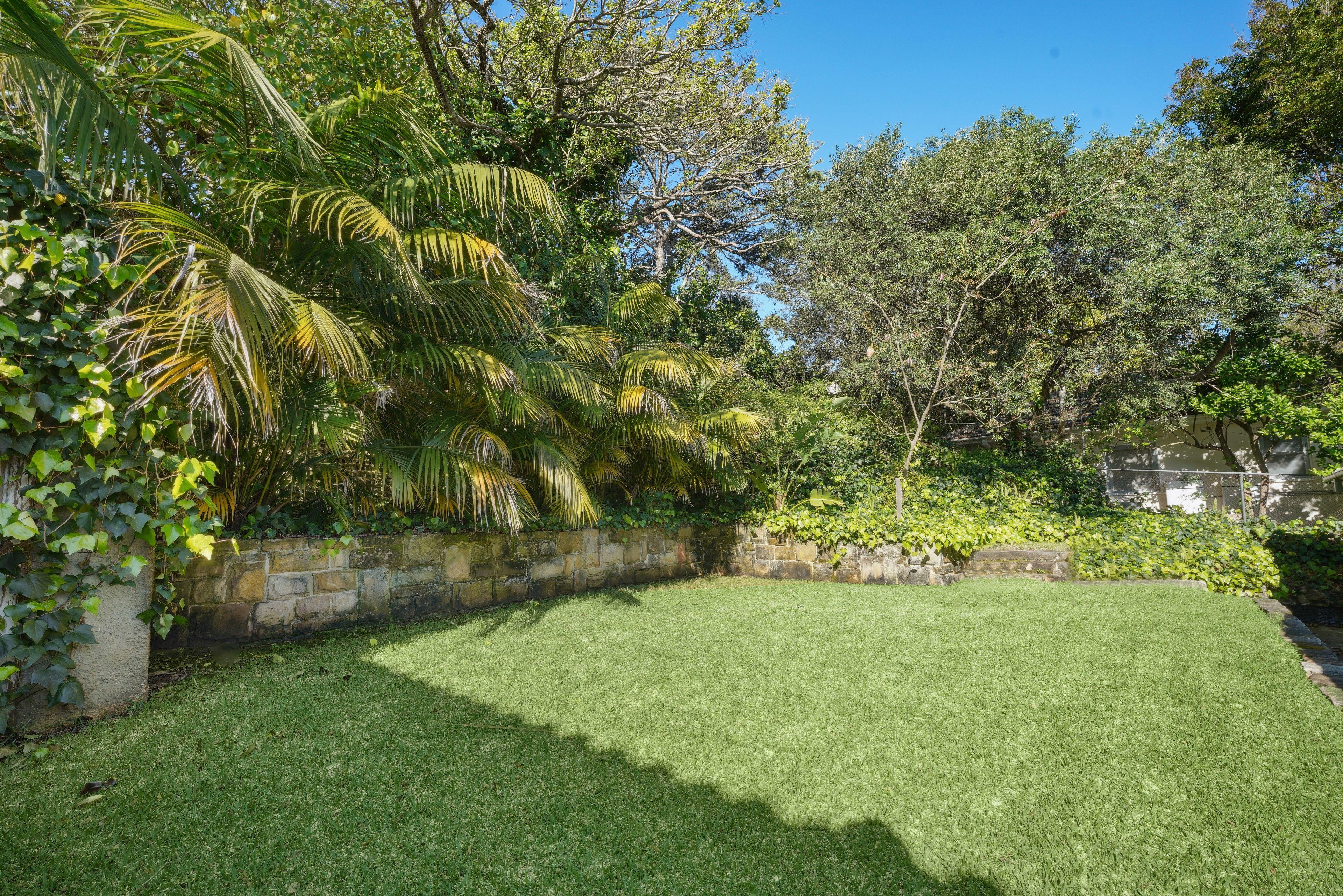 Generously Proportioned And Comfortable Family Home