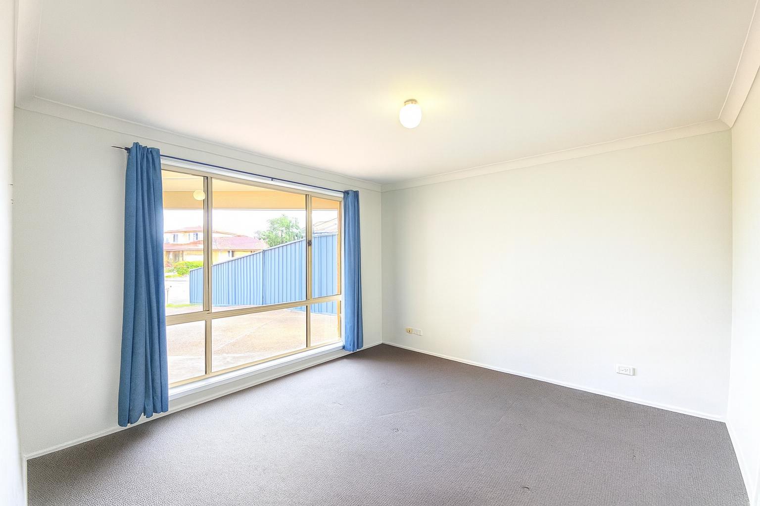 Summer-Ready Duplex in Prime Caves Beach Location