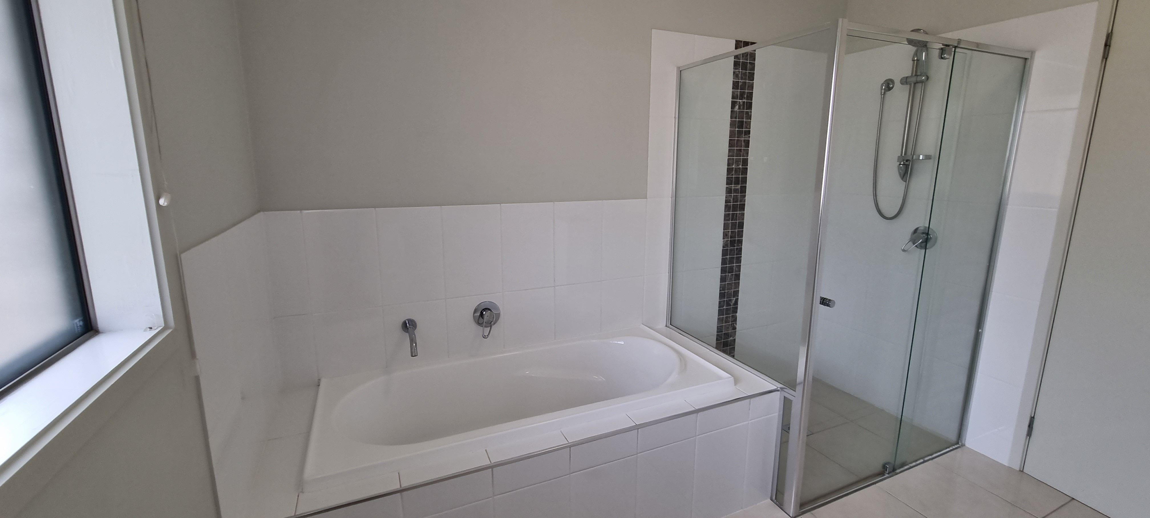 Modern four Bedroom Home in quiet street