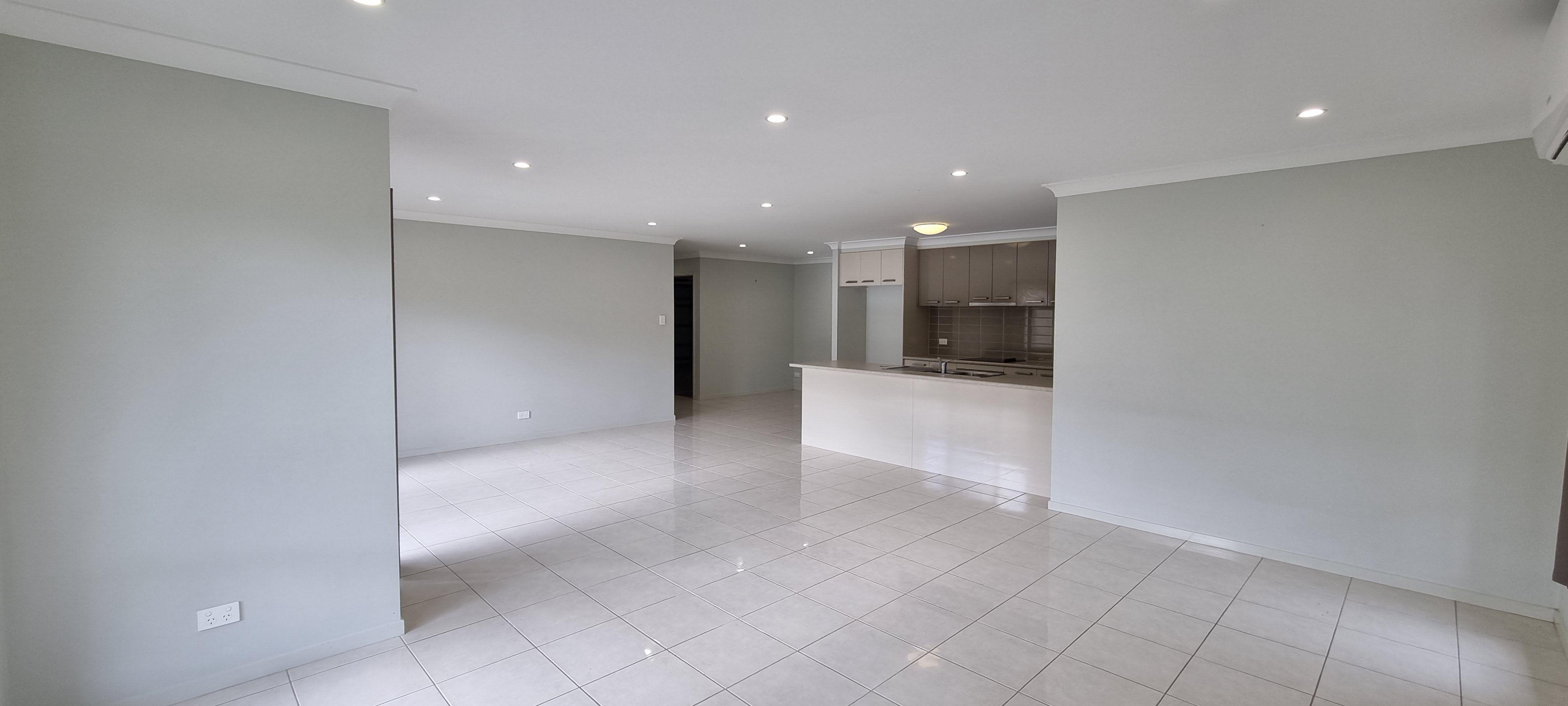 Modern four Bedroom Home in quiet street