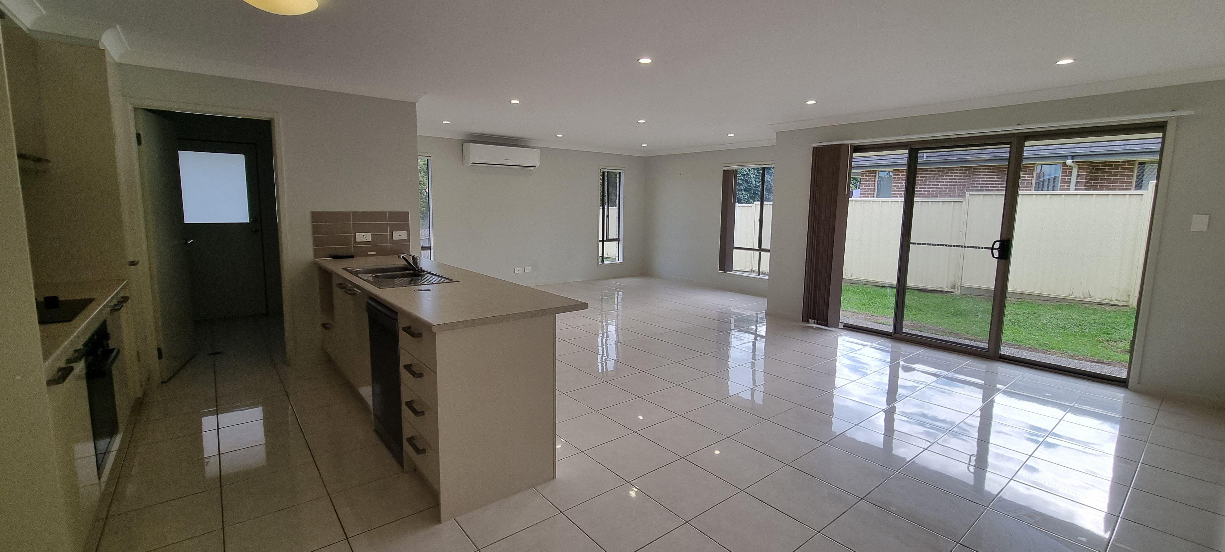 Modern four Bedroom Home in quiet street