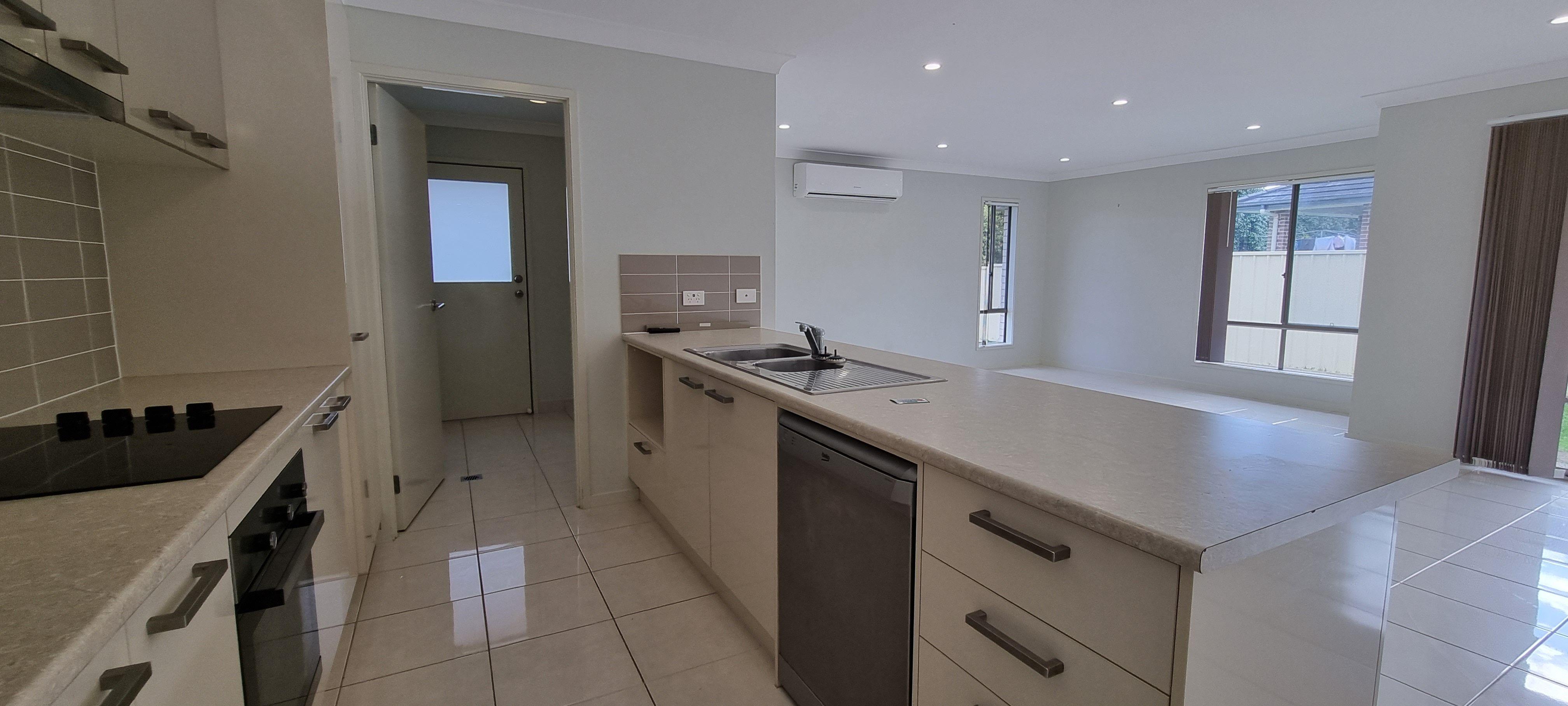 Modern four Bedroom Home in quiet street