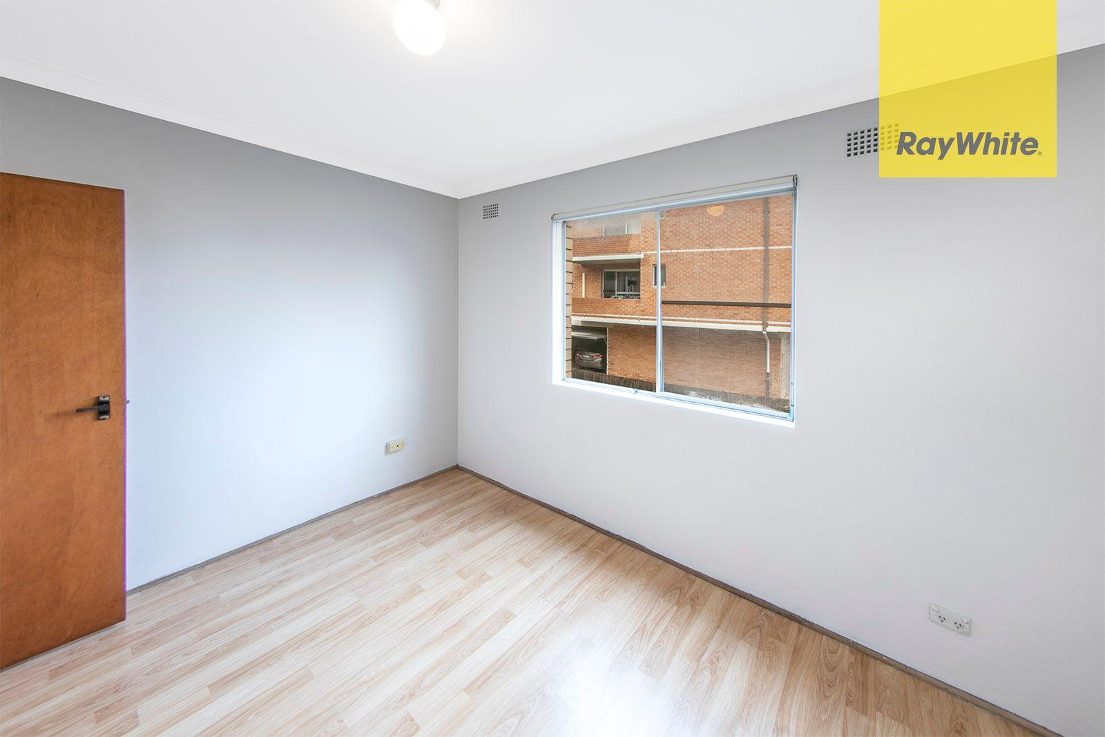 Conveniently Located !!!